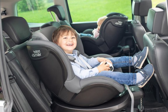 britax max fix 2