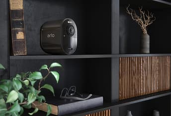 Arlo Pro 3 -valvontajärjestelmä kahdella 2K QHD -tasoisella kameralla, musta, kuva 13