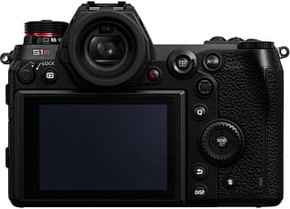 Panasonic S1R -mikrojärjestelmäkamera + 24-105 mm objektiivi, kuva 3