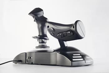 Thrustmaster T Flight HOTAS One -peliohjain, Xbox One / PC, kuva 3
