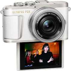 Olympus PEN E-PL9 -mikrojärjestelmäkamera, valkoinen + pannukakkuobjektiivi, kuva 2