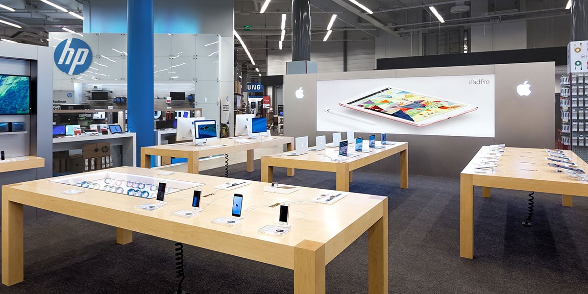 Apple Shop ja HP-osasto toisessa kerroksessa