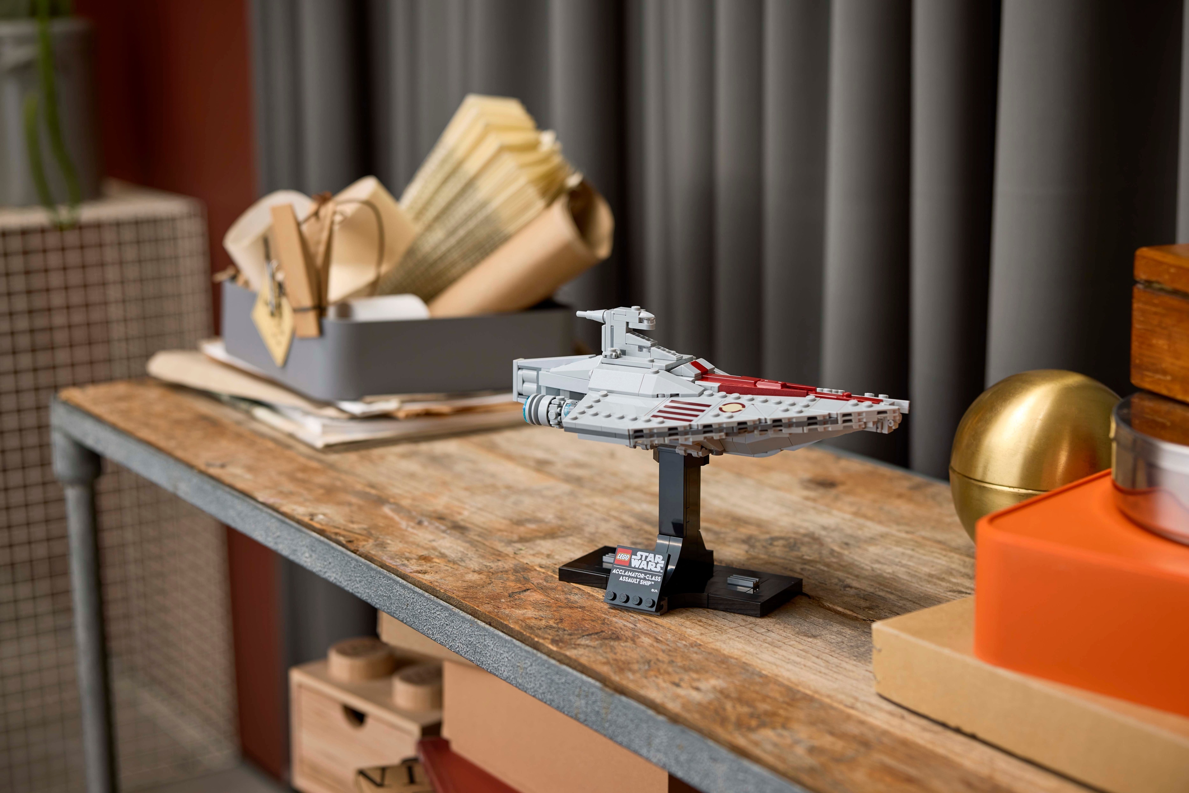 LEGO Star Wars 75404 – Acclamator-luokan hyökkäysalus
