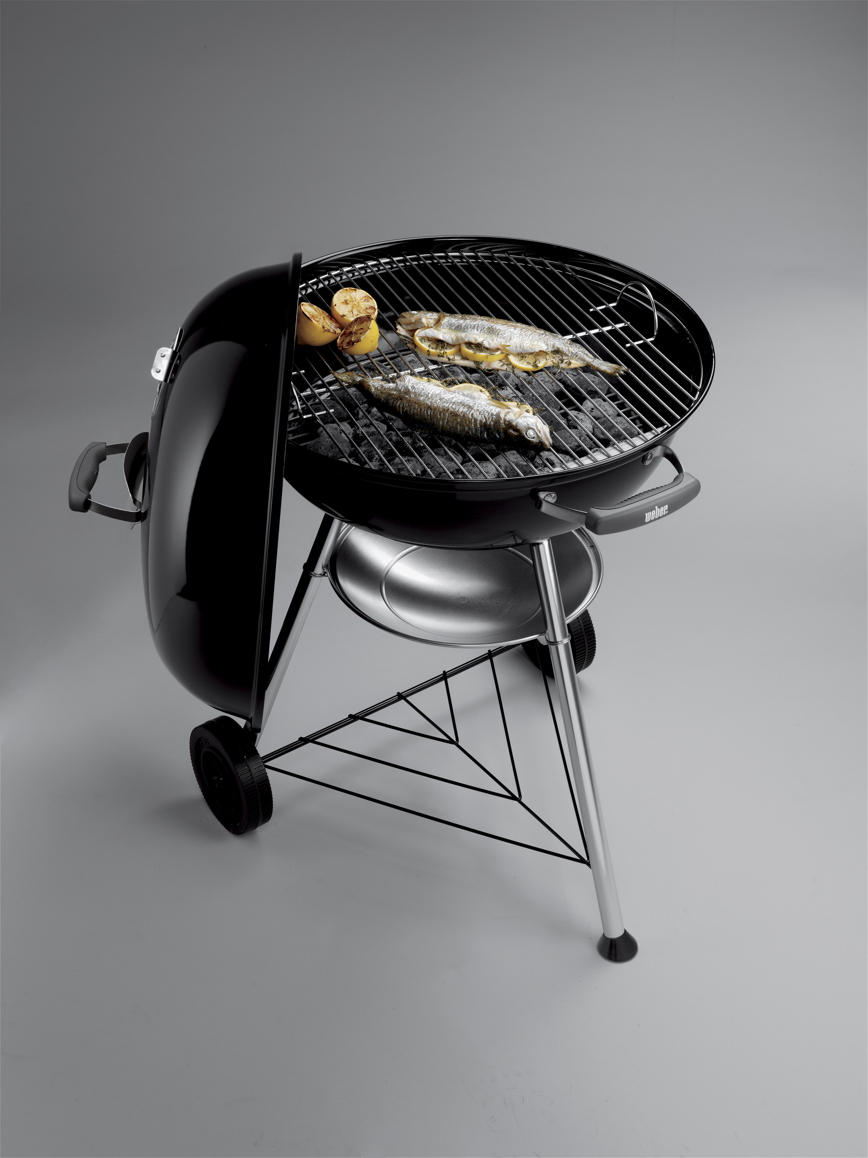 Weber Compact Kettle 57 cm -hiiligrilli