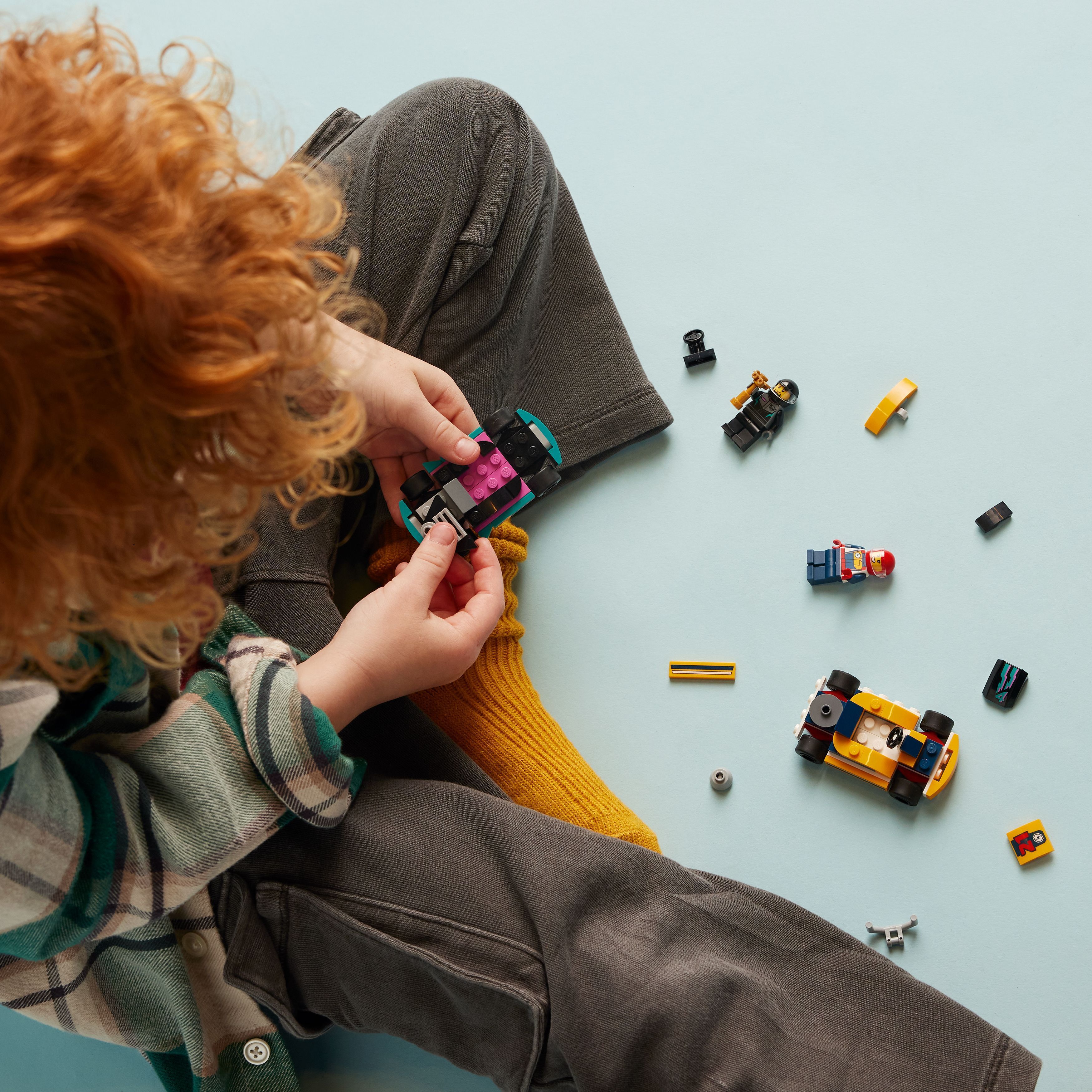 LEGO City Great Vehicles 60400  - Go-Kart-autot ja kilpakuljettajat