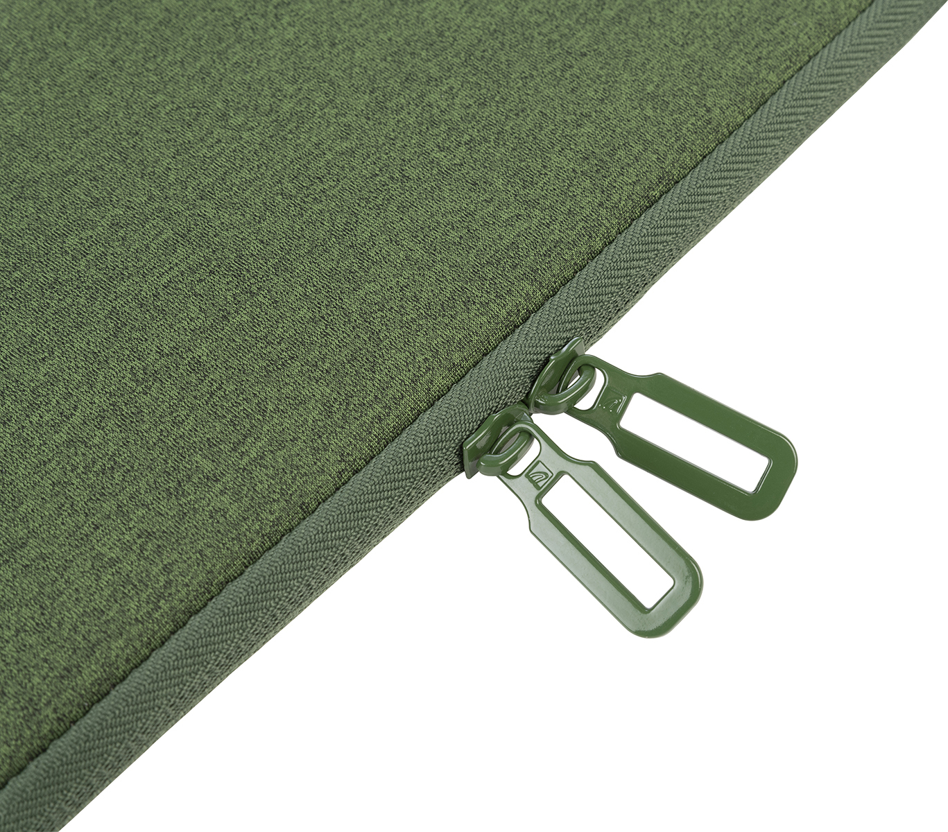 Tucano Mélange Second Skin -suojatasku 15.6" kannettavalle tietokoneelle, vihreä