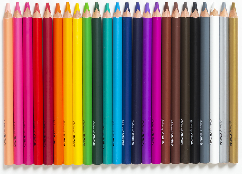 Colors Of Aurora puuvärikynäsetti, 24 eri väriä