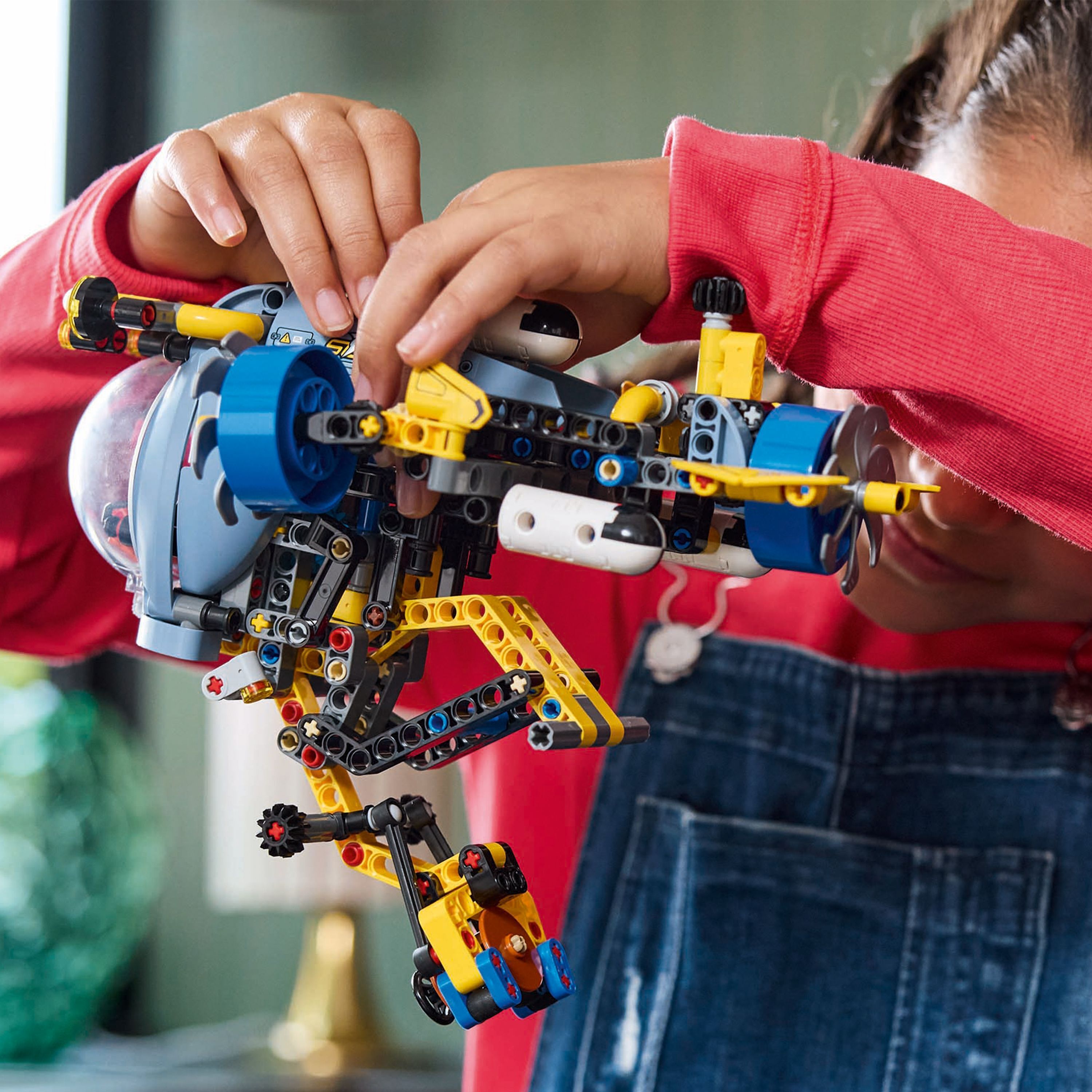 LEGO Technic 42201 – Syvänmeren tutkimussukellusvene