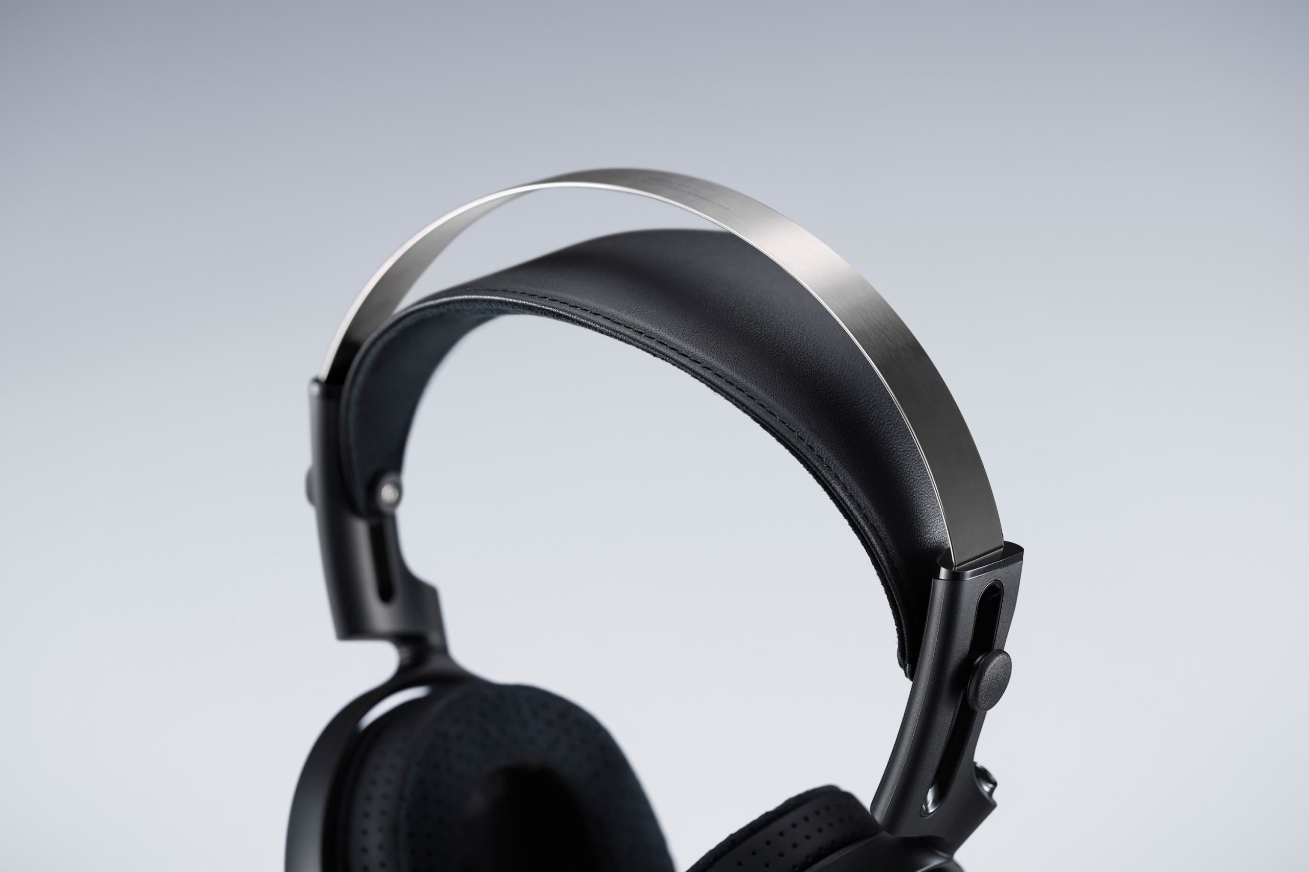 ASUS RT-AX52 PRO Wi-Fi 6 reititin