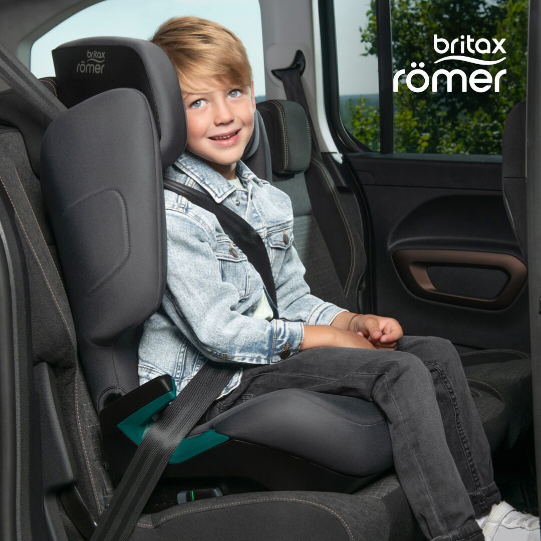 BRITAX RÖMER DISCOVERY PLUS 2 -turvavyöistuin, 100 - 150 cm, Midnight Grey