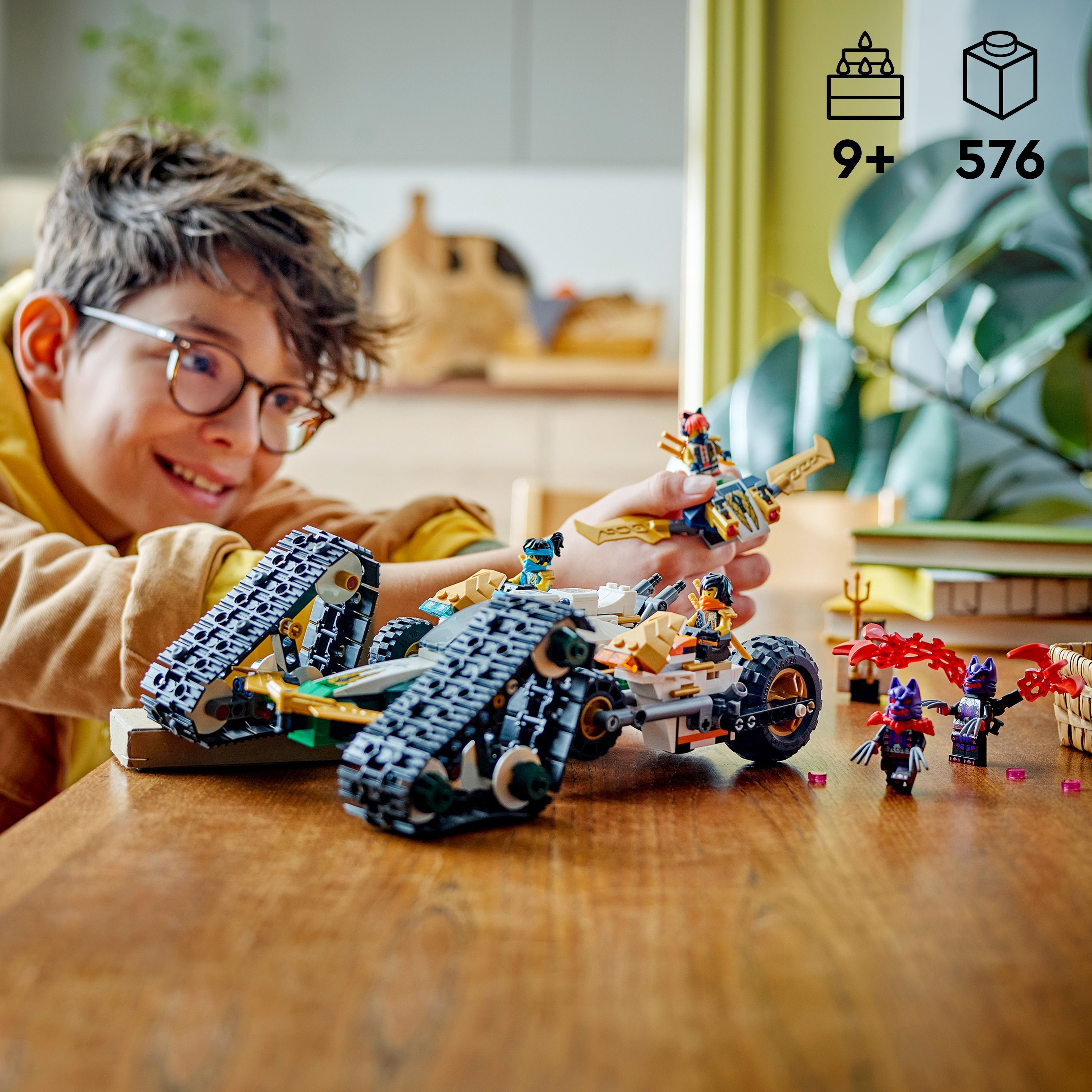 LEGO Ninjago 71820 - Ninjatiimin monitoimiajoneuvo