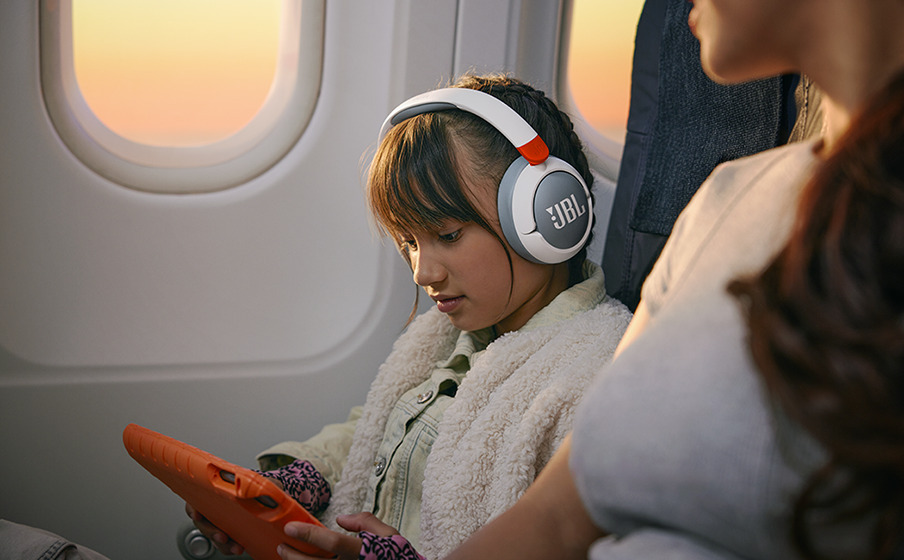 JBL JR 470NC lasten vastamelukuulokkeet, valkoinen