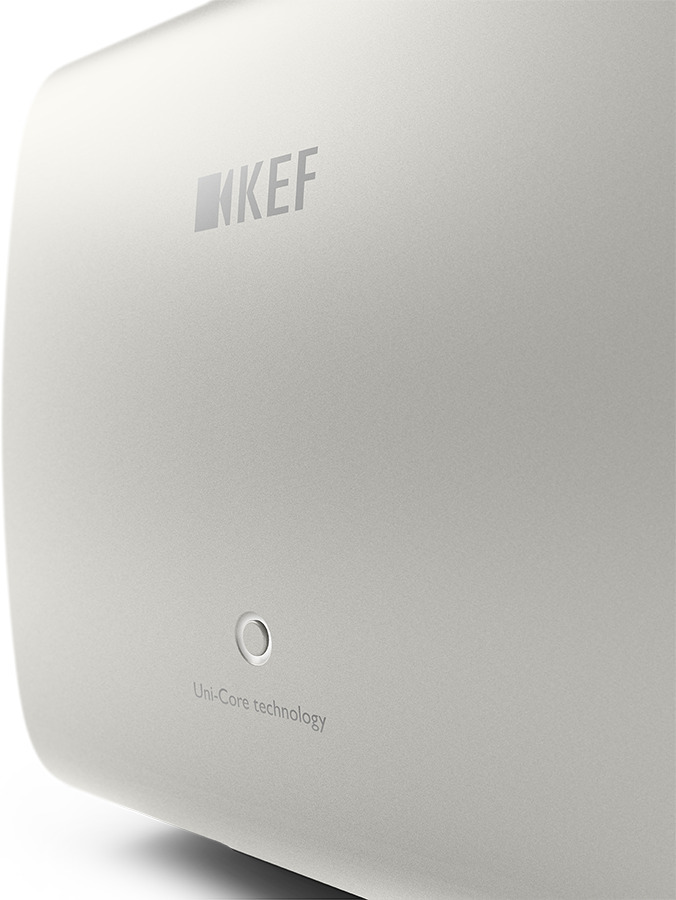 KEF KC62 -subwoofer, valkoinen