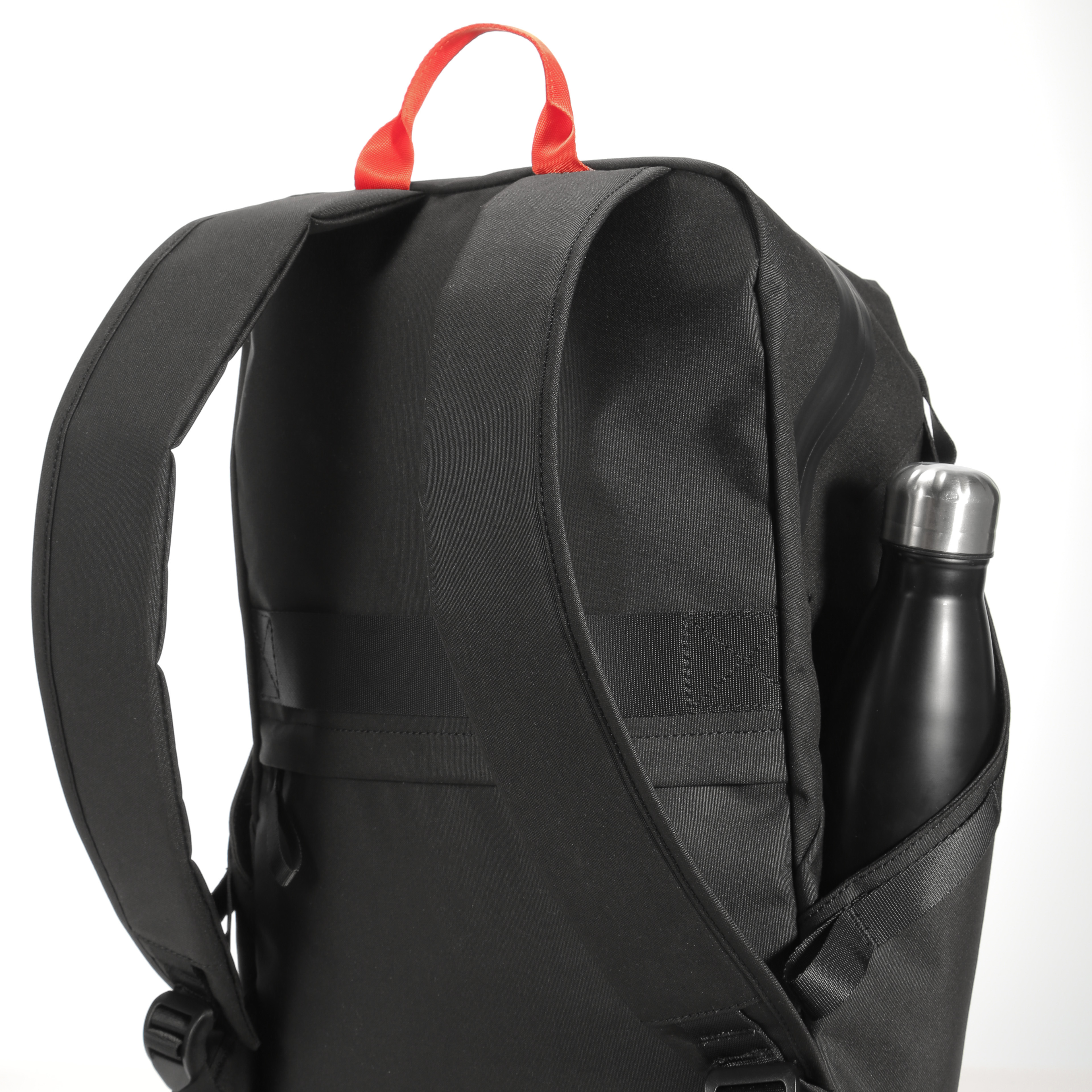 Feru Urban 14" reppu, musta