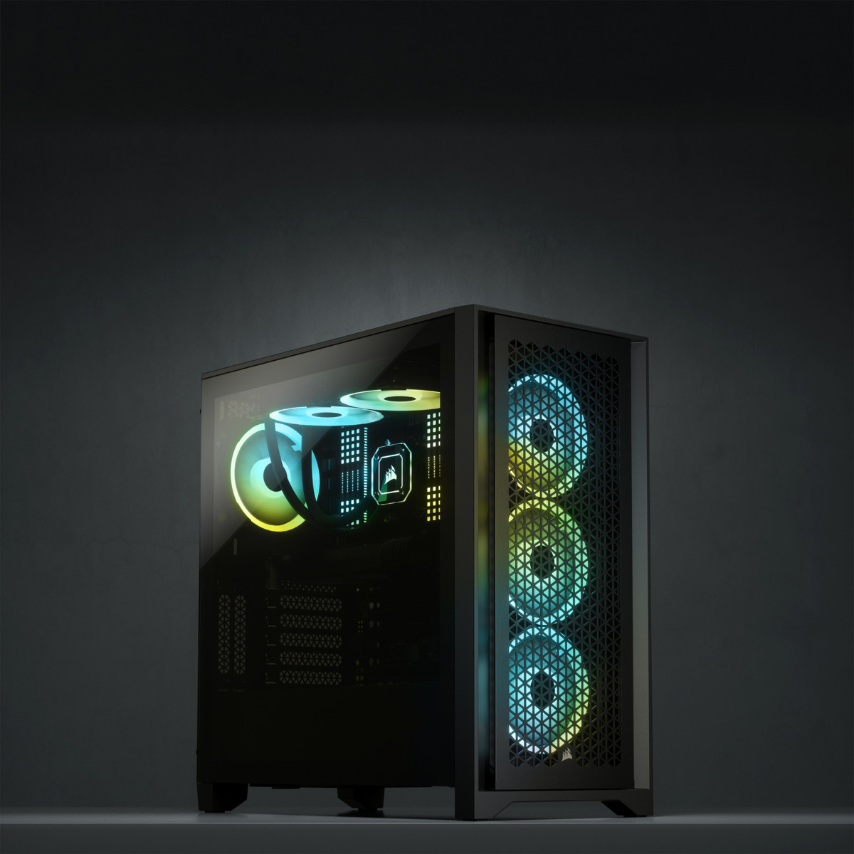 Corsair 4000D Airflow Mid Tower ATX-kotelo ikkunalla, musta