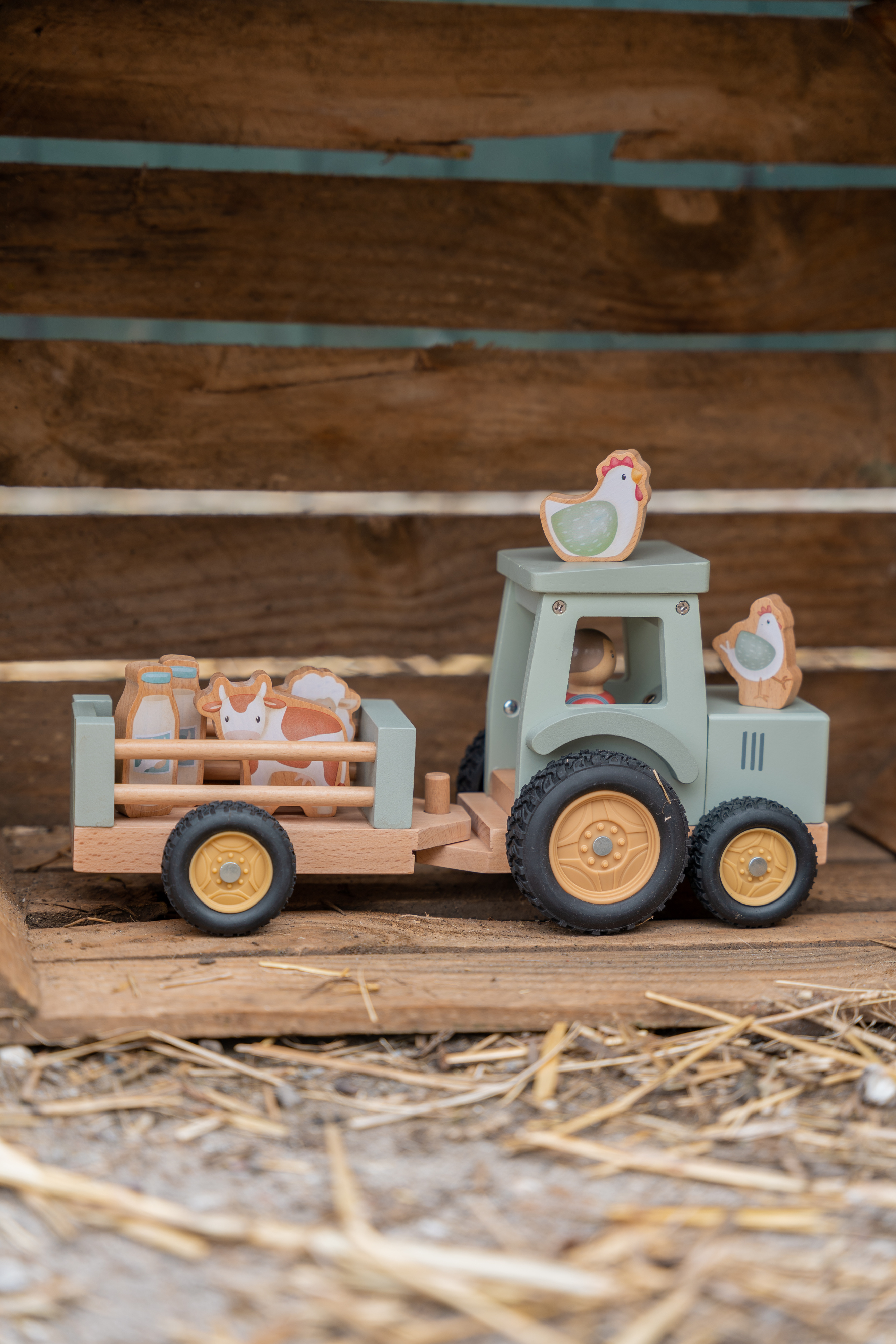 Little Dutch Little Farm -puinen traktori + peräkärry