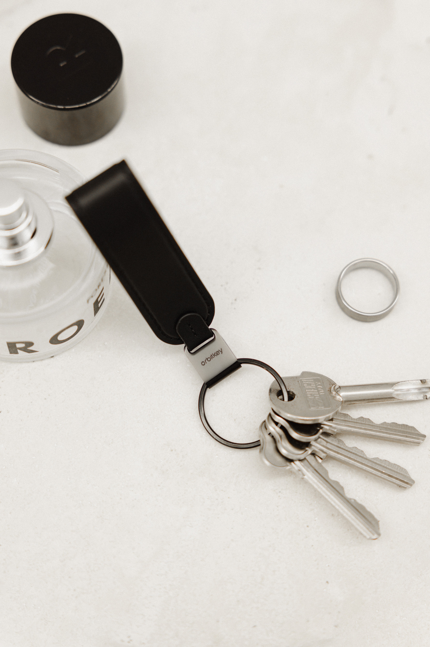 Orbitkey Loop Keychain -avaimenperälenkki, musta