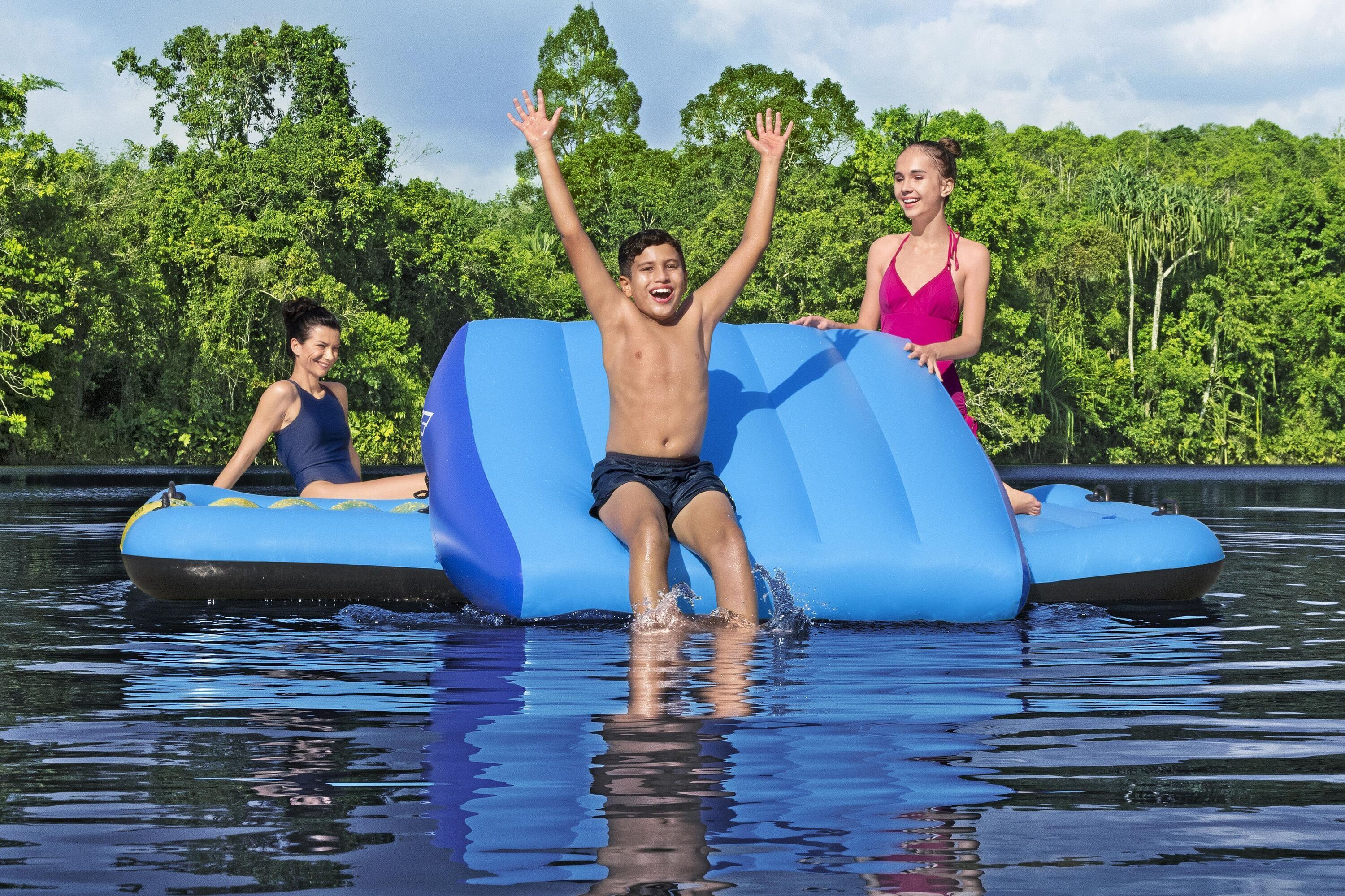 Bestway Hydro-Force Summer Slide Activity Island - uimalautta liukumäellä,  365 x 295 x 77 cm