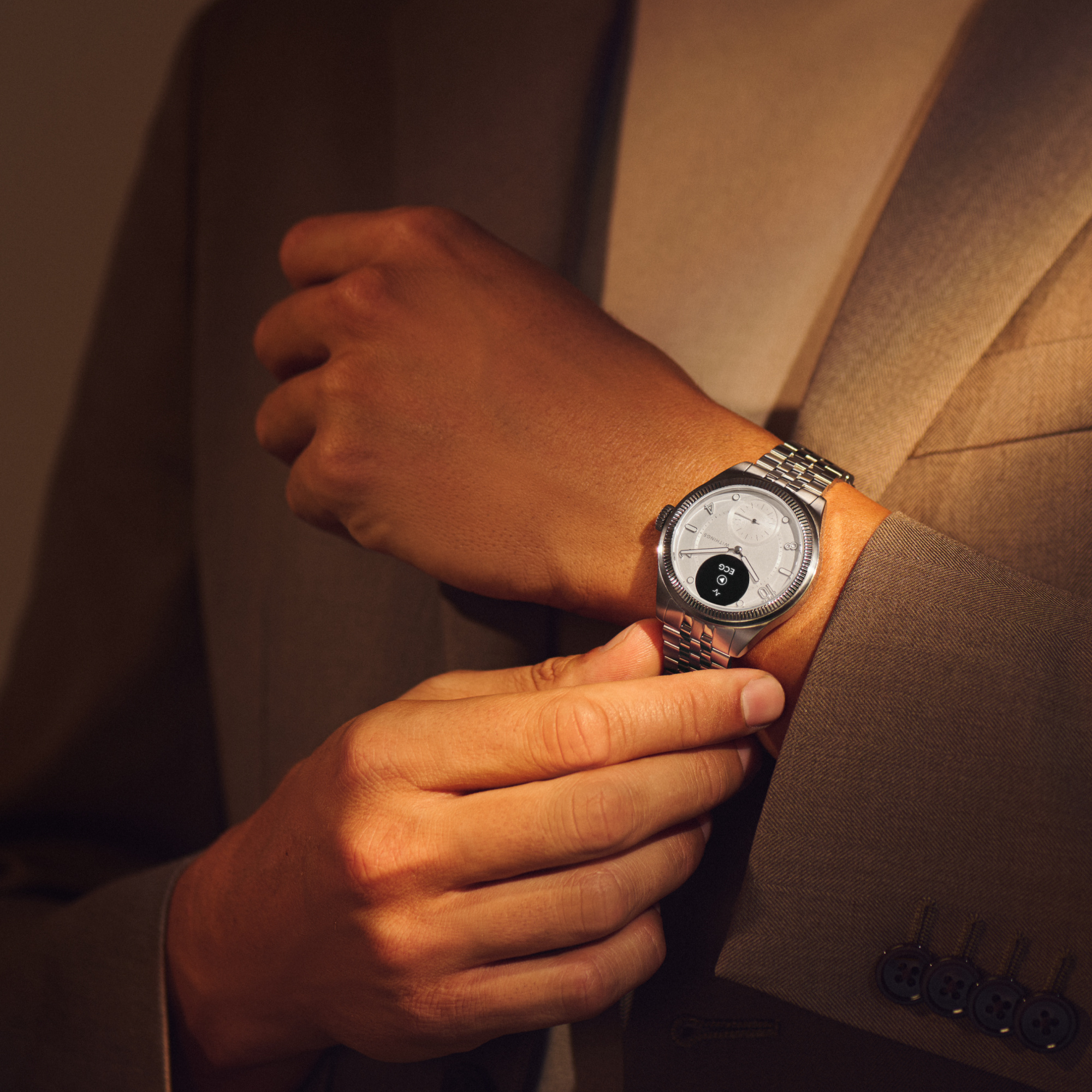 Withings Scanwatch Nova -älykello, 42 mm, Brilliant White