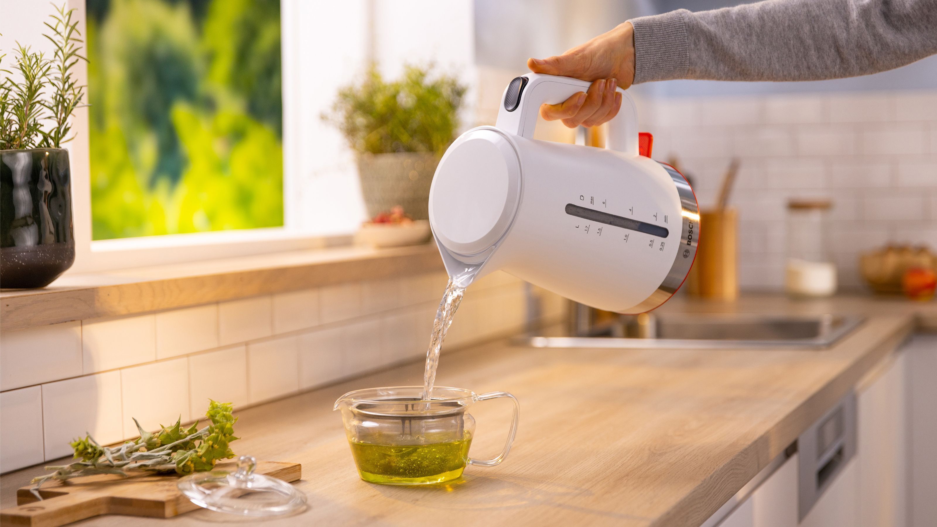 Bosch MyMoment TKA5M253 kahvinkeitin, musta/teräs