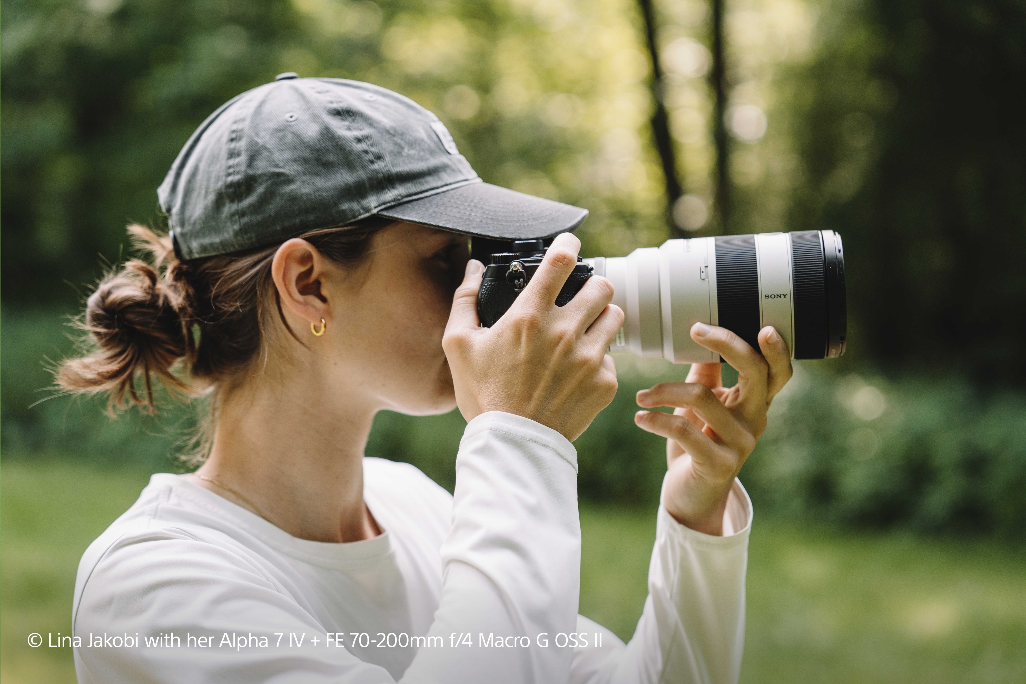 Sony A6700 -mikrojärjestelmäkamera, runko + 16–50 mm:n objektiivi