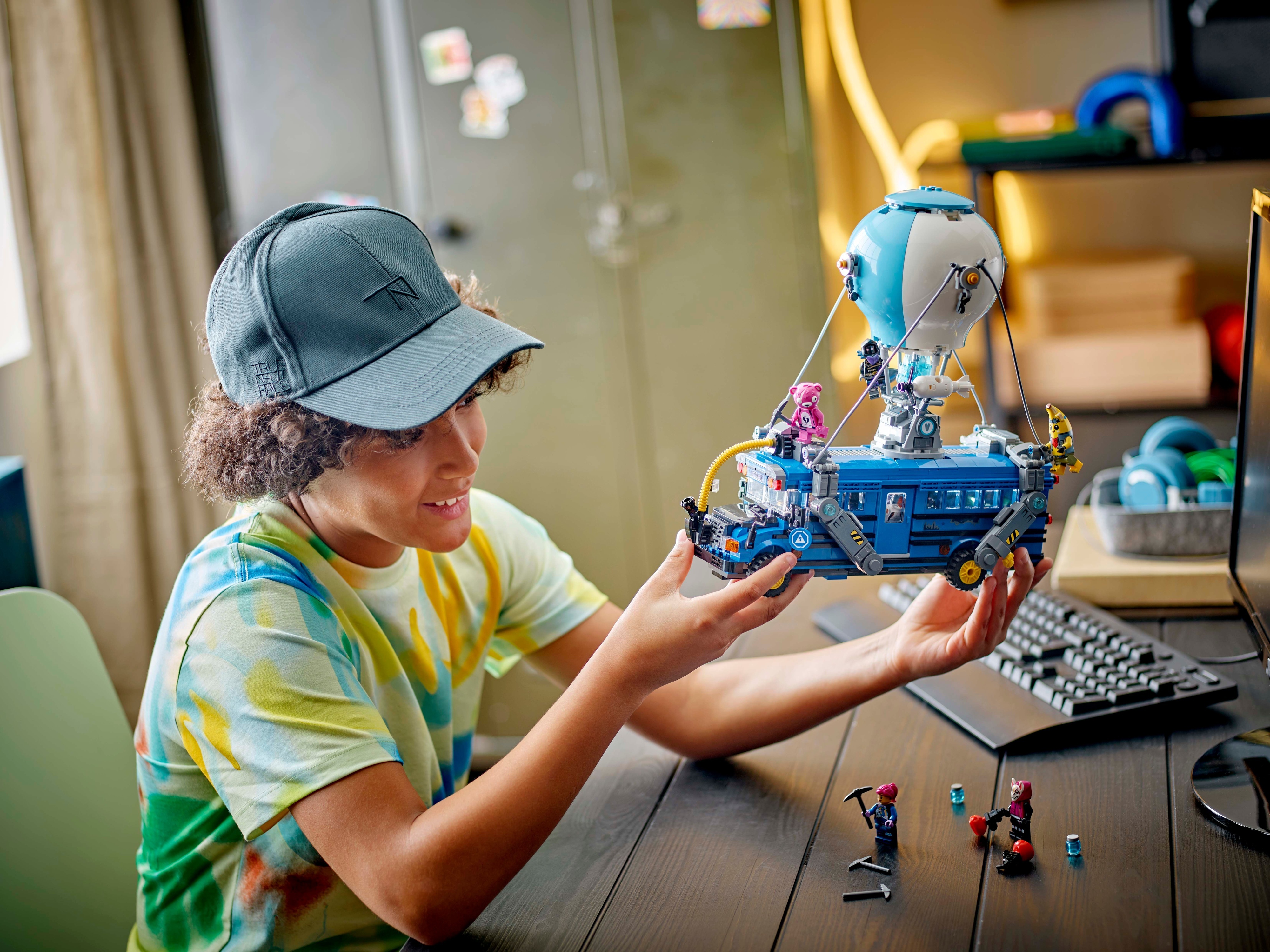 LEGO Fortnite 77073 – Battle Bus