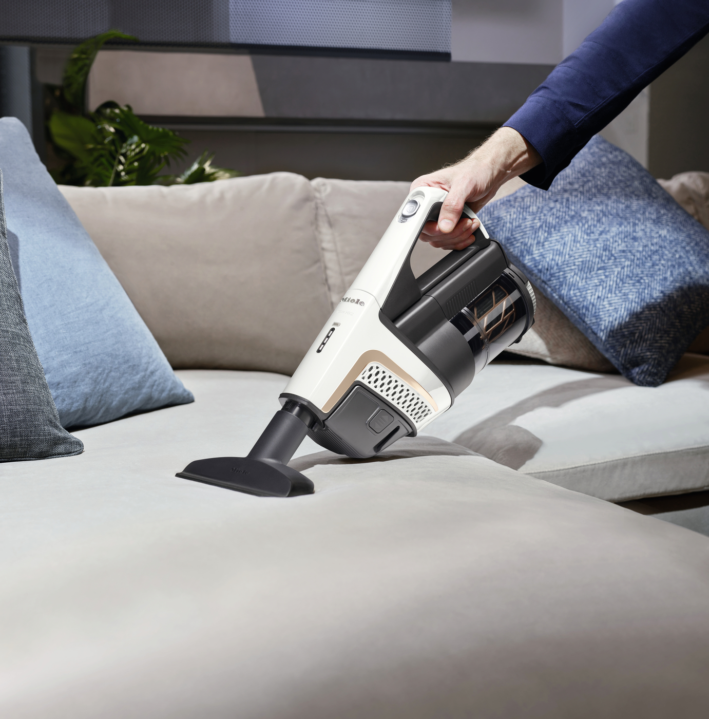 Miele Triflex HX2 -varsi-imuri, valkoinen
