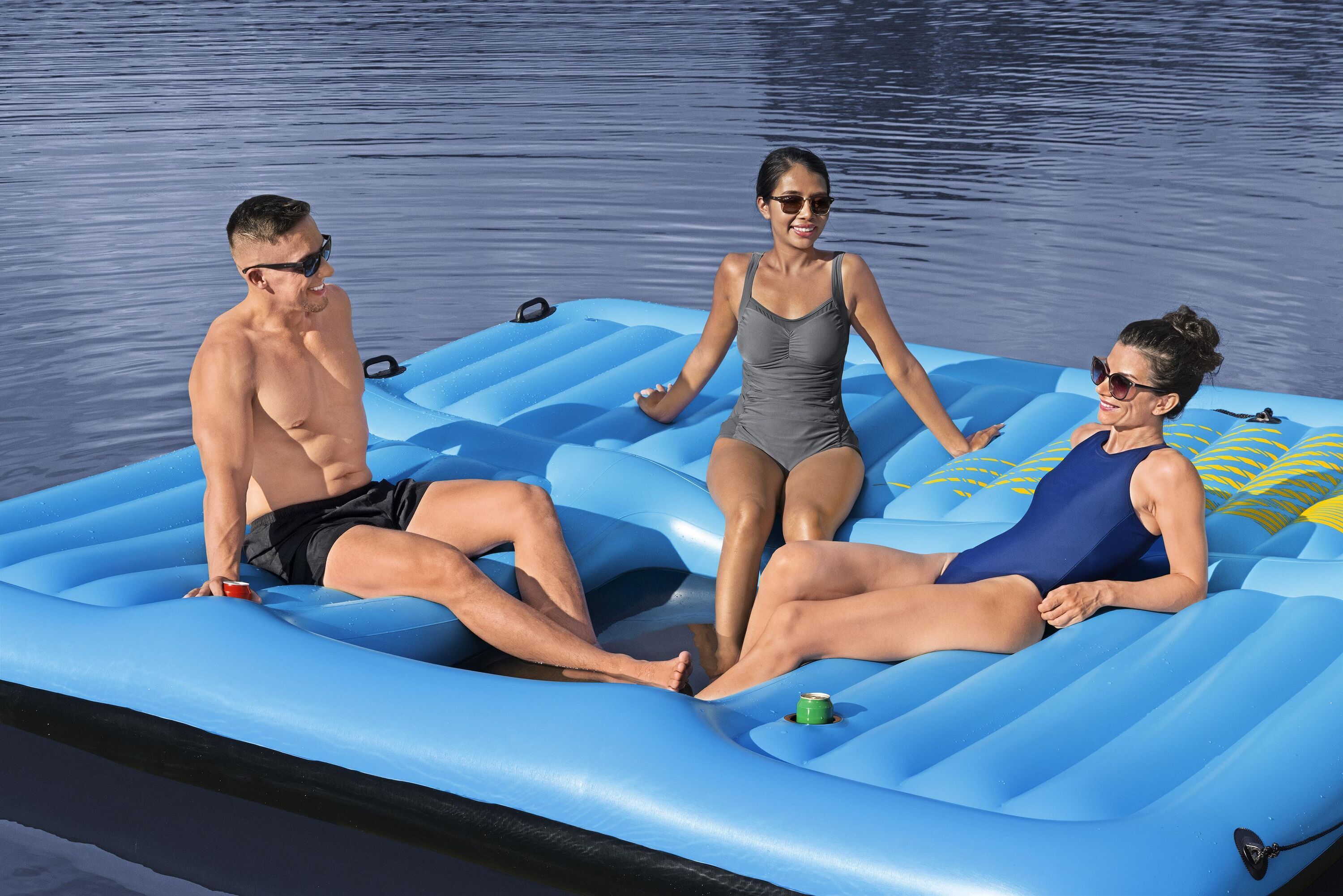 Bestway Hydro-Force Summer Slide Activity Island - uimalautta liukumäellä,  365 x 295 x 77 cm