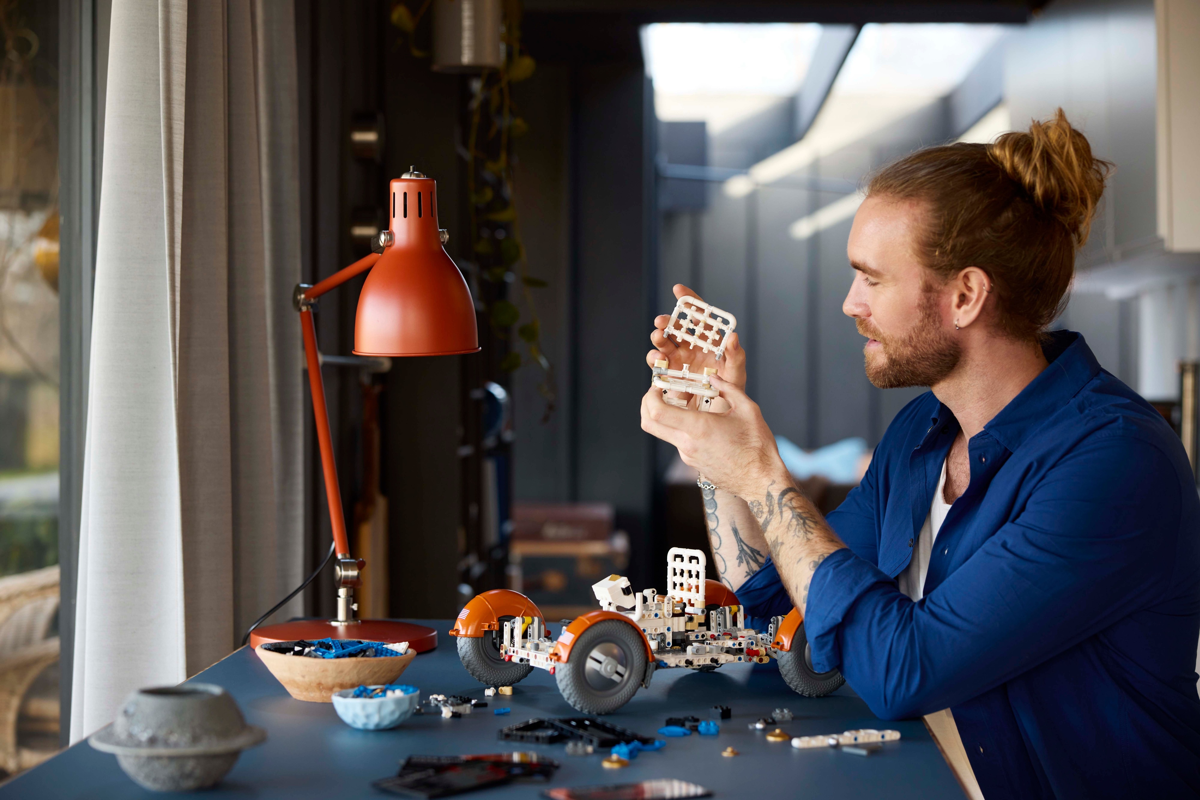LEGO Technic 42182  - NASA Apollo – kuuauto