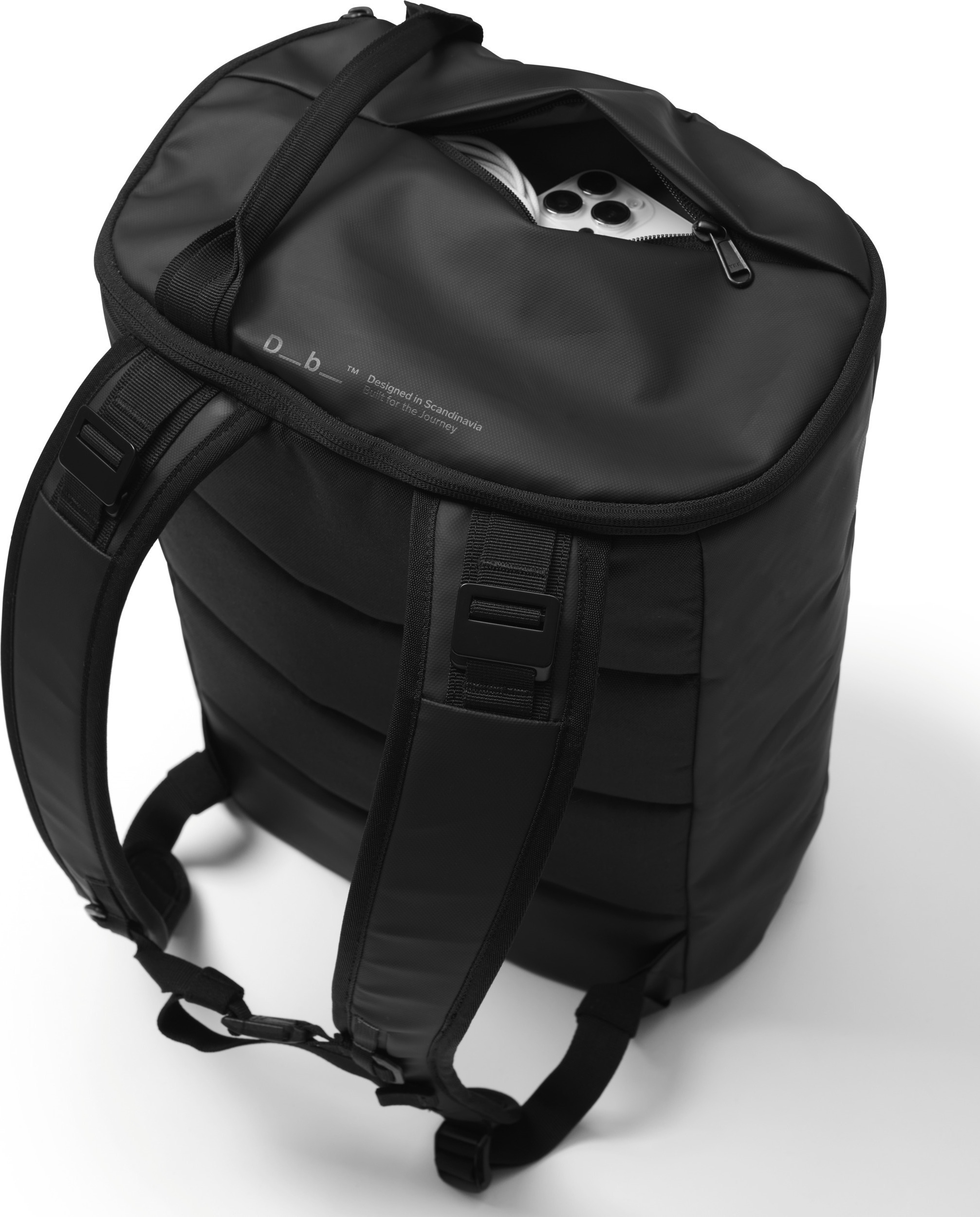 Db Hugger Backpack 25L -reppu, reflective black