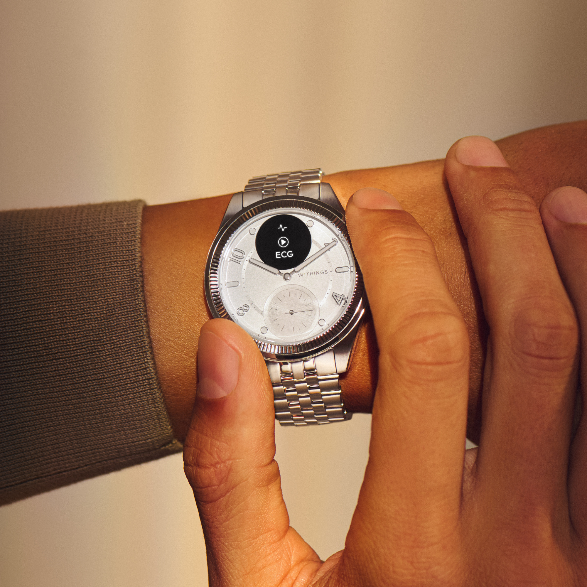 Withings Scanwatch Nova -älykello, 42 mm, Brilliant White