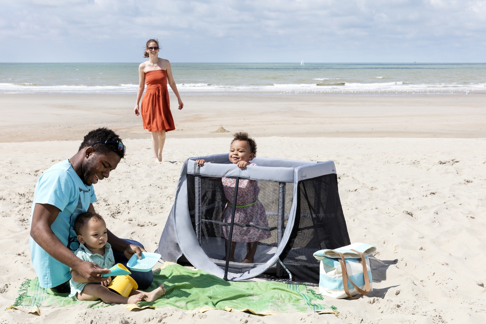 AeroMoov Instant Travel Cot -matkasänky, Grey