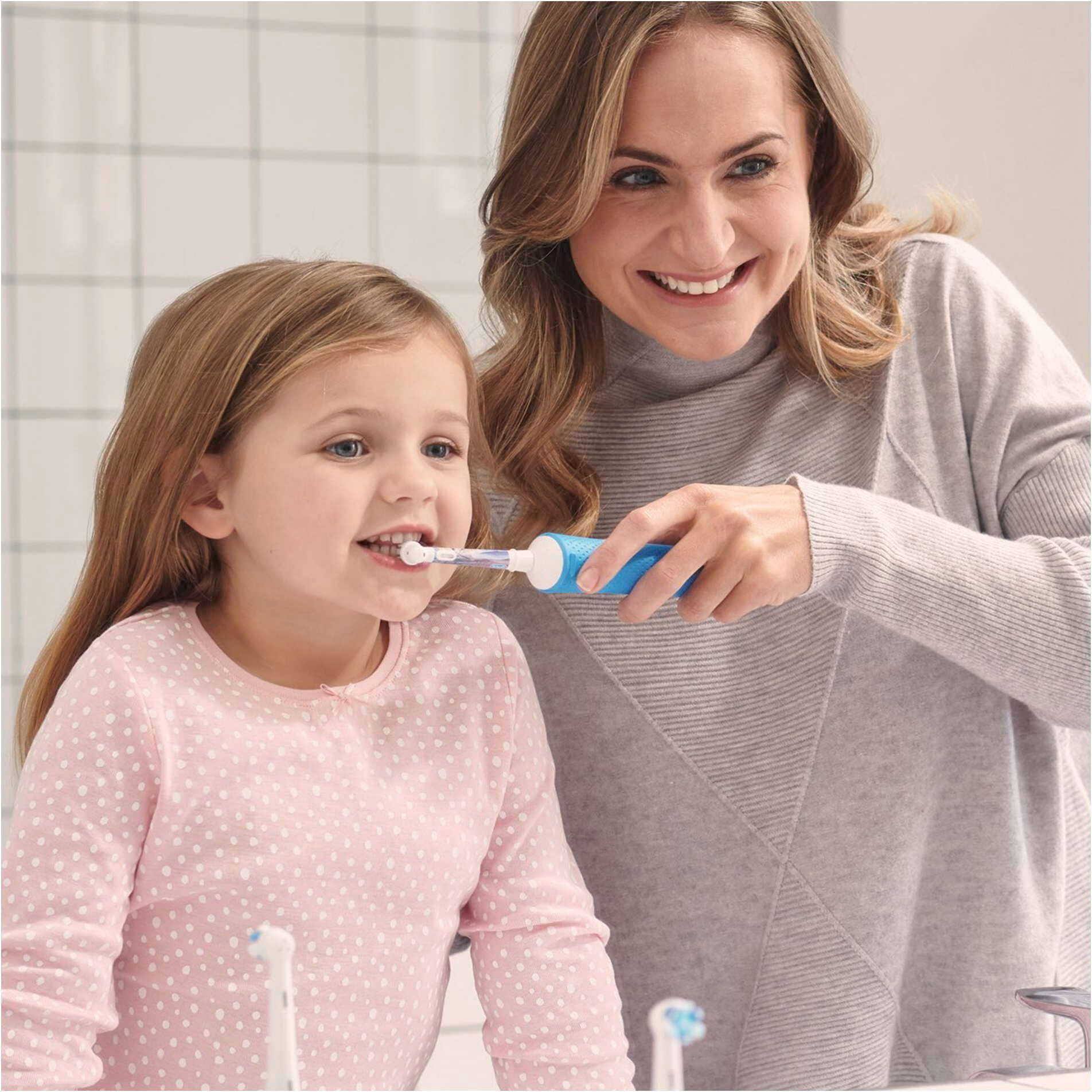 Oral-B Stages Frozen vaihtoharja, 4 kpl
