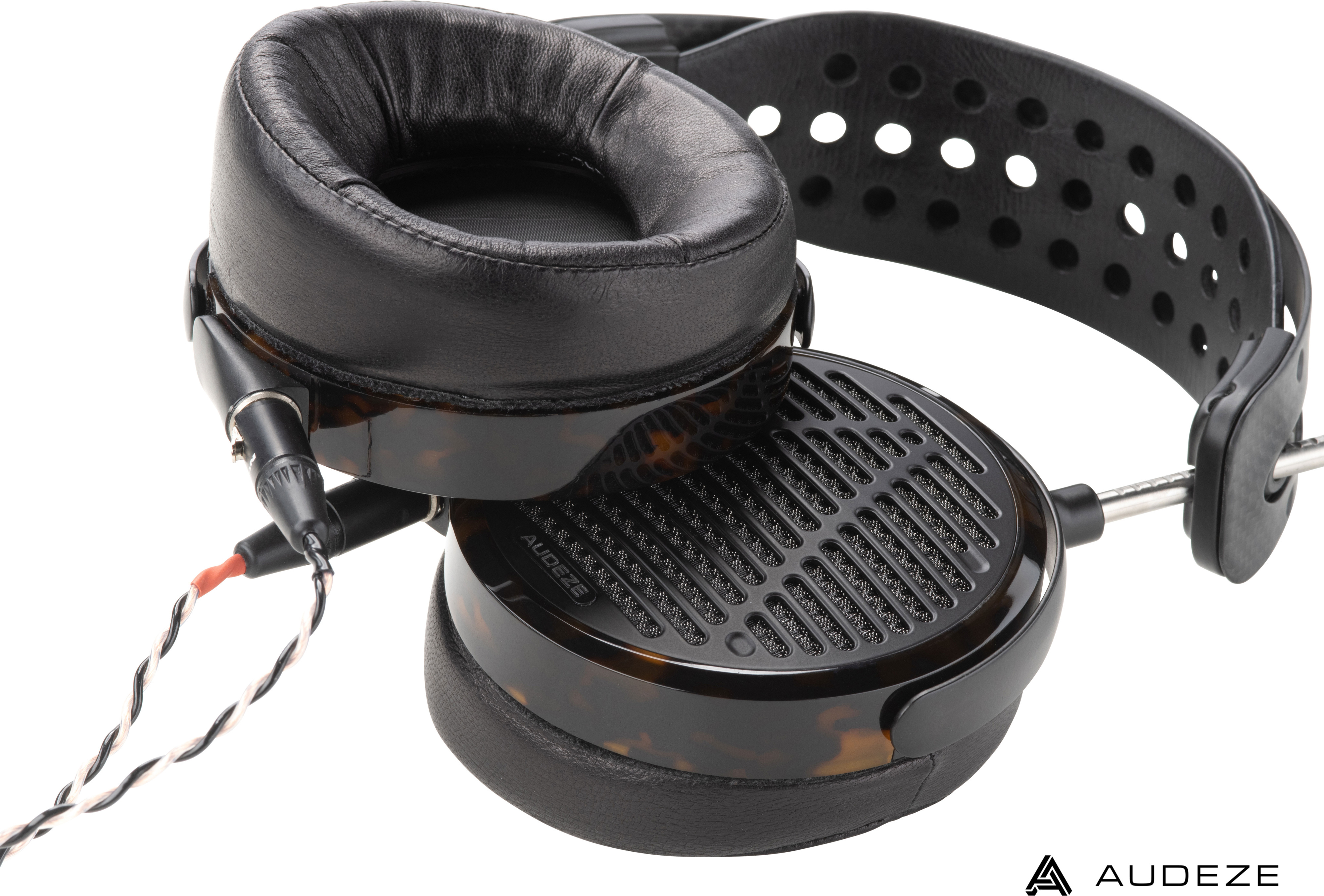 Audeze LCD-5 -kuulokkeet
