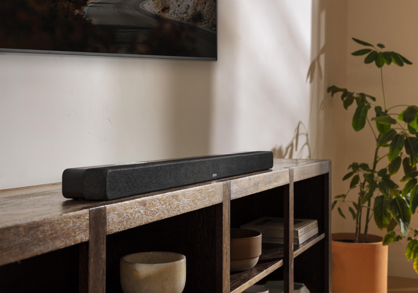 Denon DHT-S517 -soundbar langattomalla subwooferilla