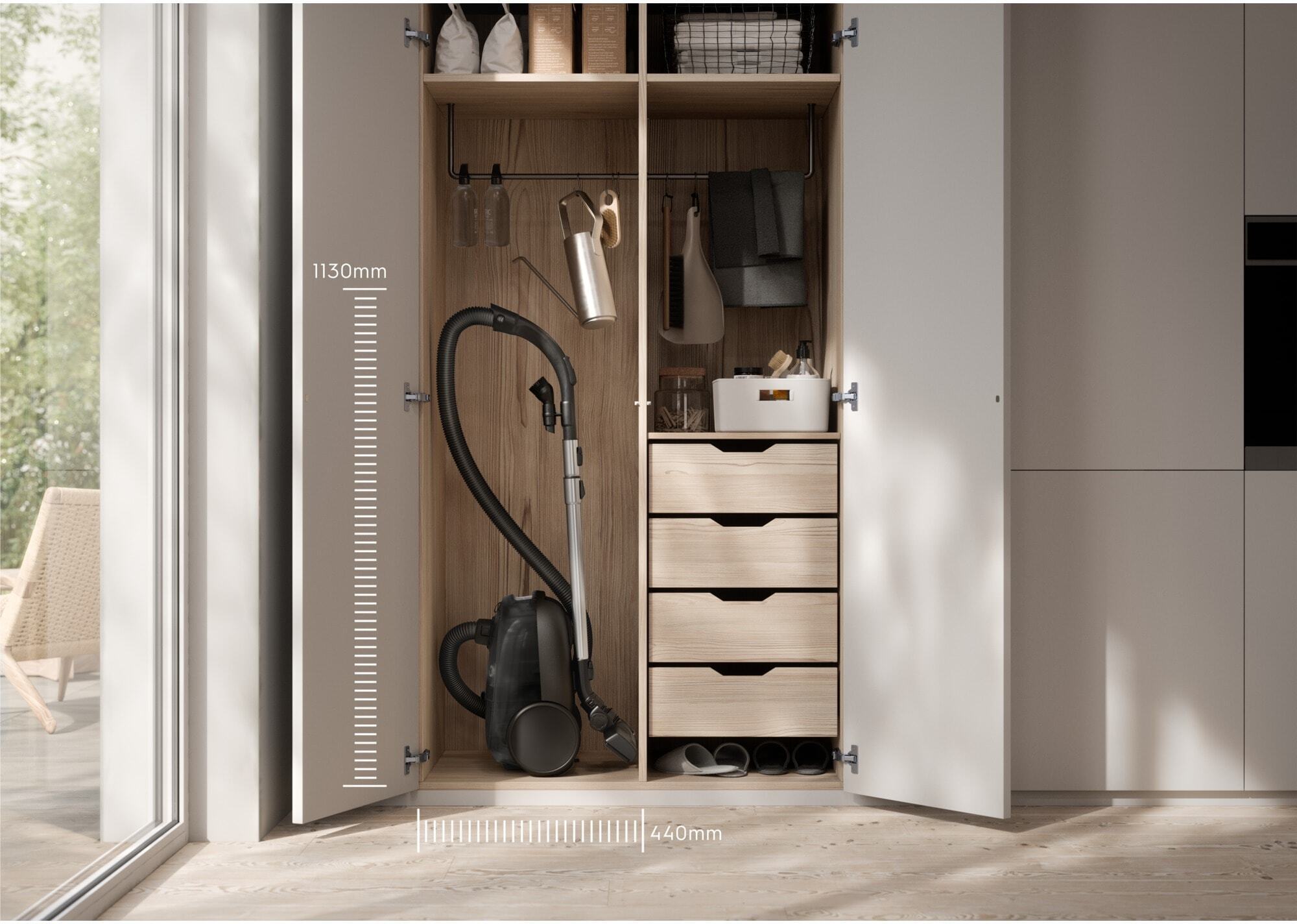 Electrolux Clean 600 EB61C2GRN -pölynimuri, musta