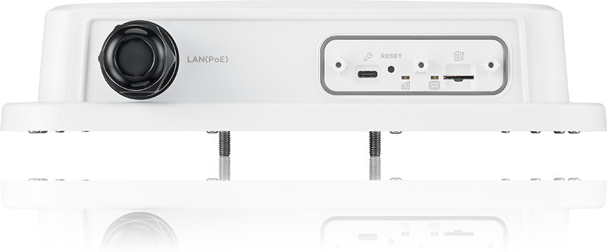 ZyXEL Nebula FWA710 5G/4G/LTE -modeemi ulkokäyttöön