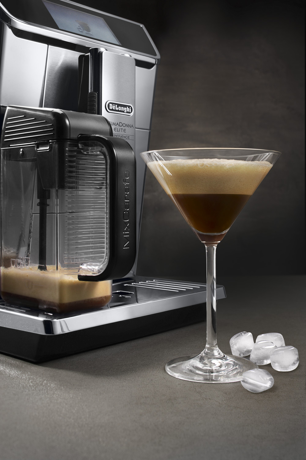 Delonghi Primadonna Elite Experience ECAM650.85.MS -kahviautomaatti