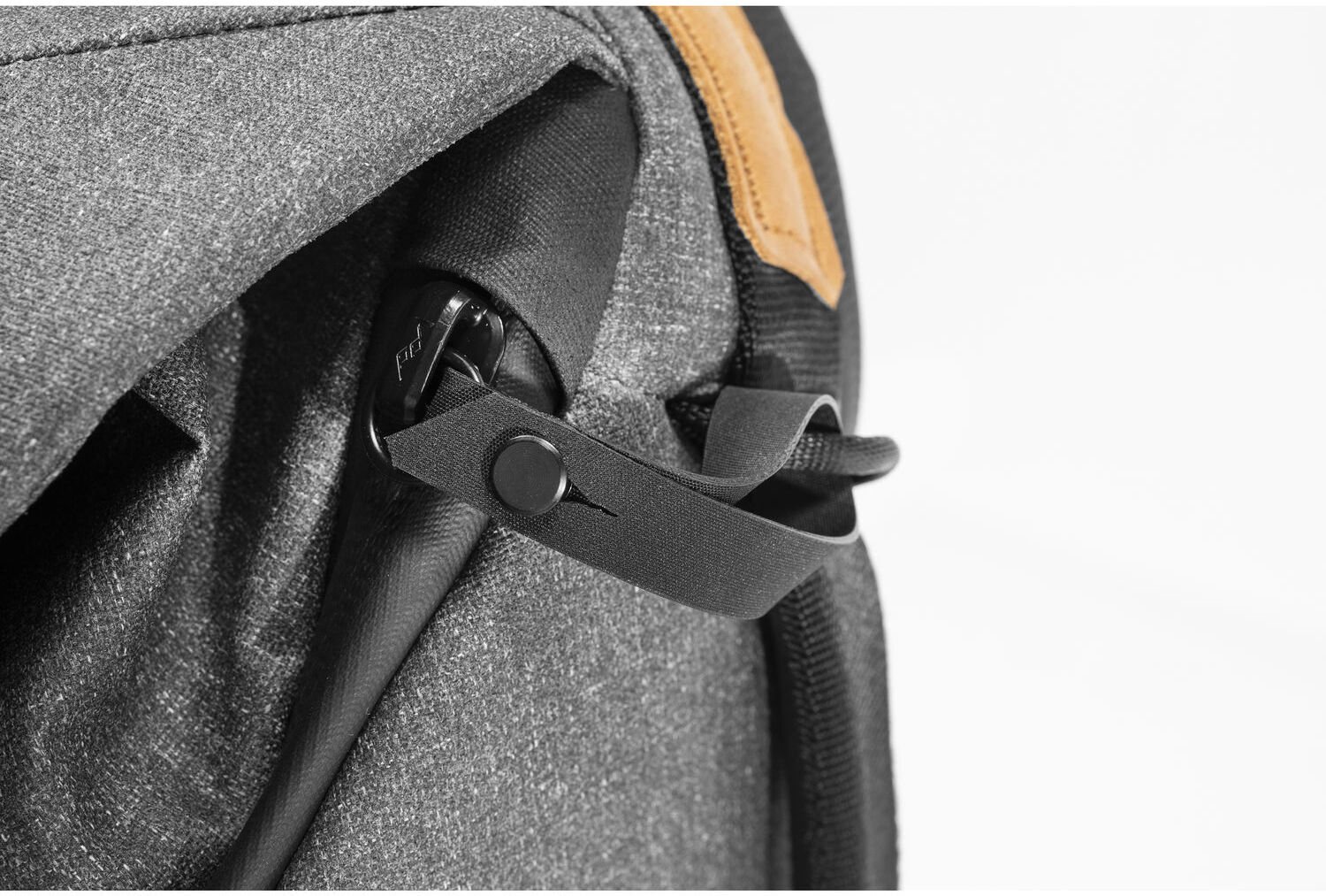 Peak Design Everyday Backpack 20L v2 -päiväreppu, hiili