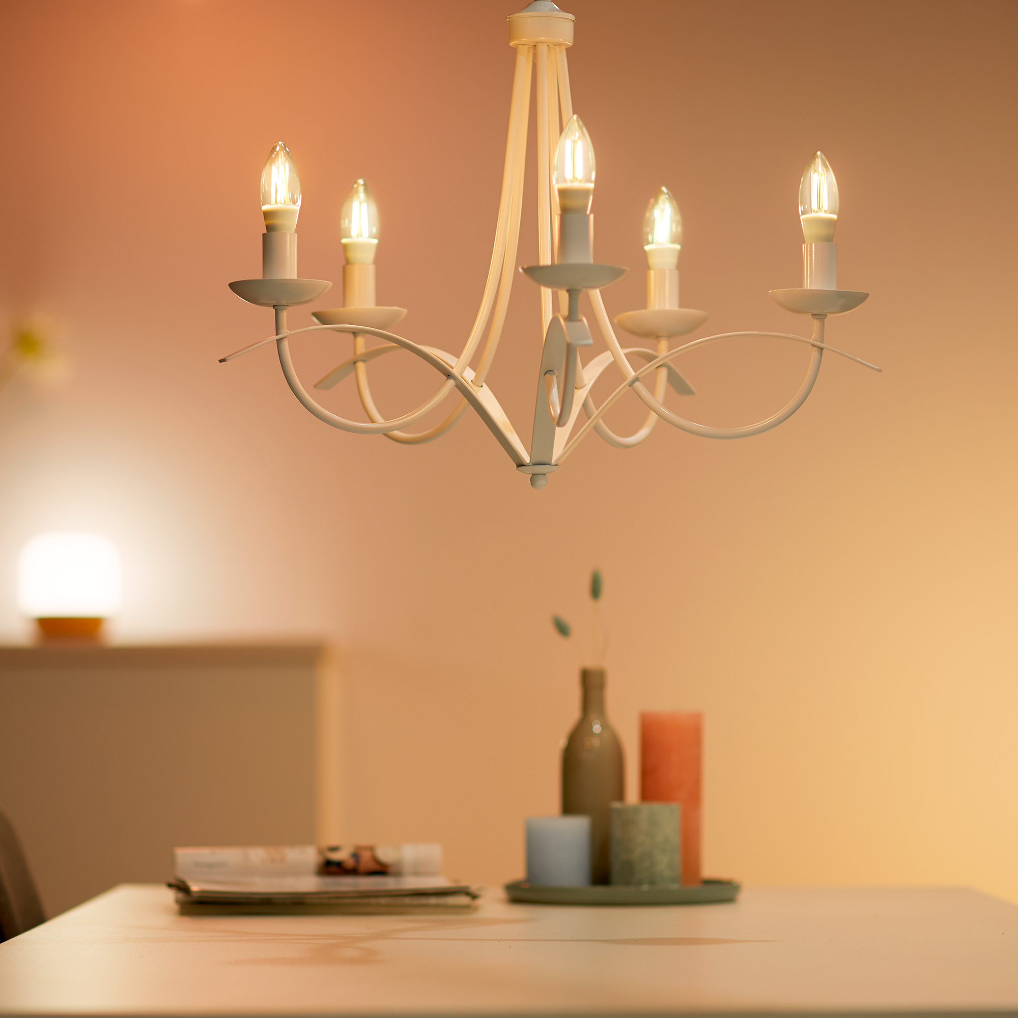 WiZ älylamppu, E27, kirkas lasi, tunable white - valkoisen valon sävyt, Wi-Fi, 2700-6500 K, 806 lm