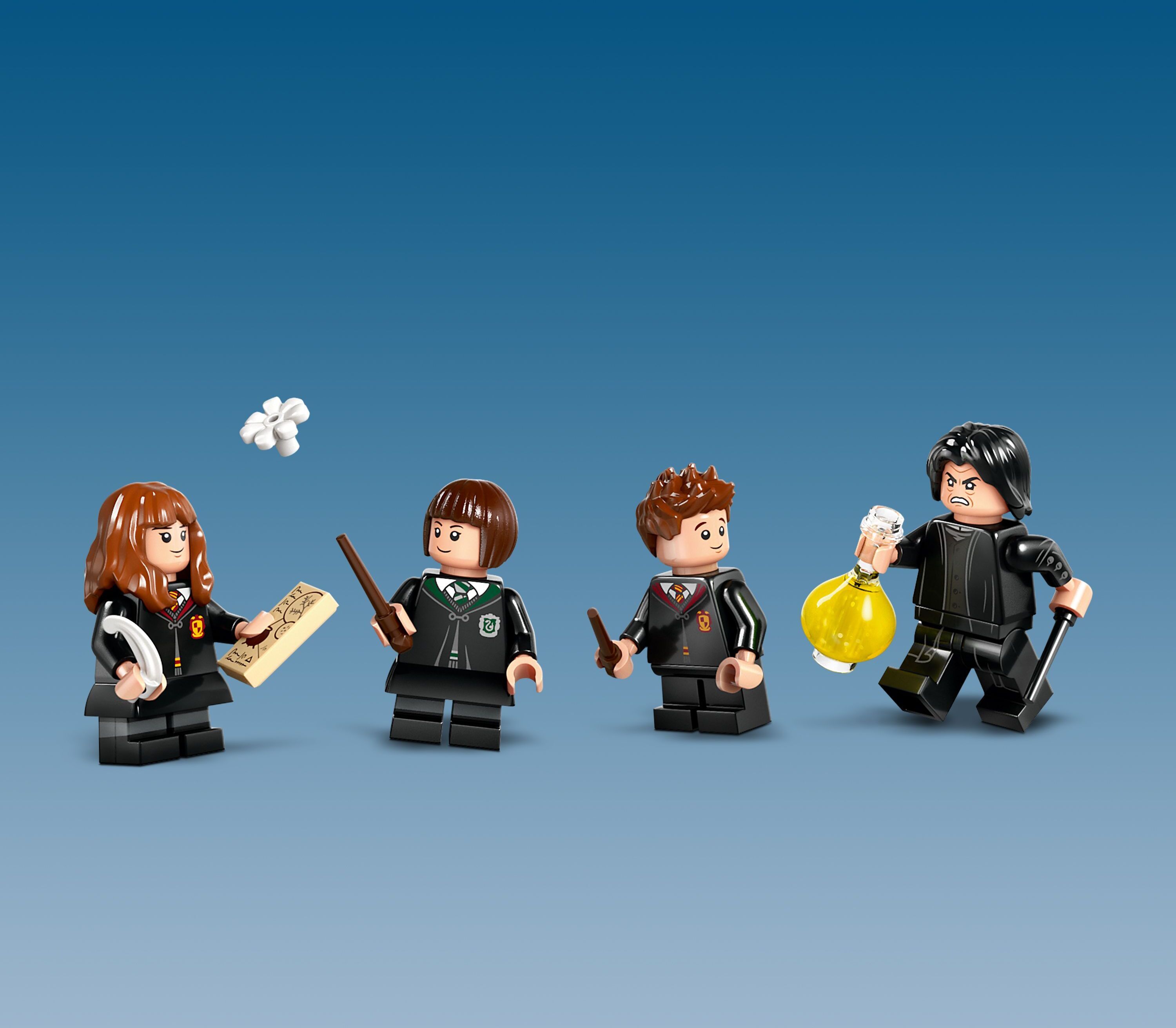 LEGO Harry Potter 76431 - Tylypahkan linna: Taikajuomien oppitunti