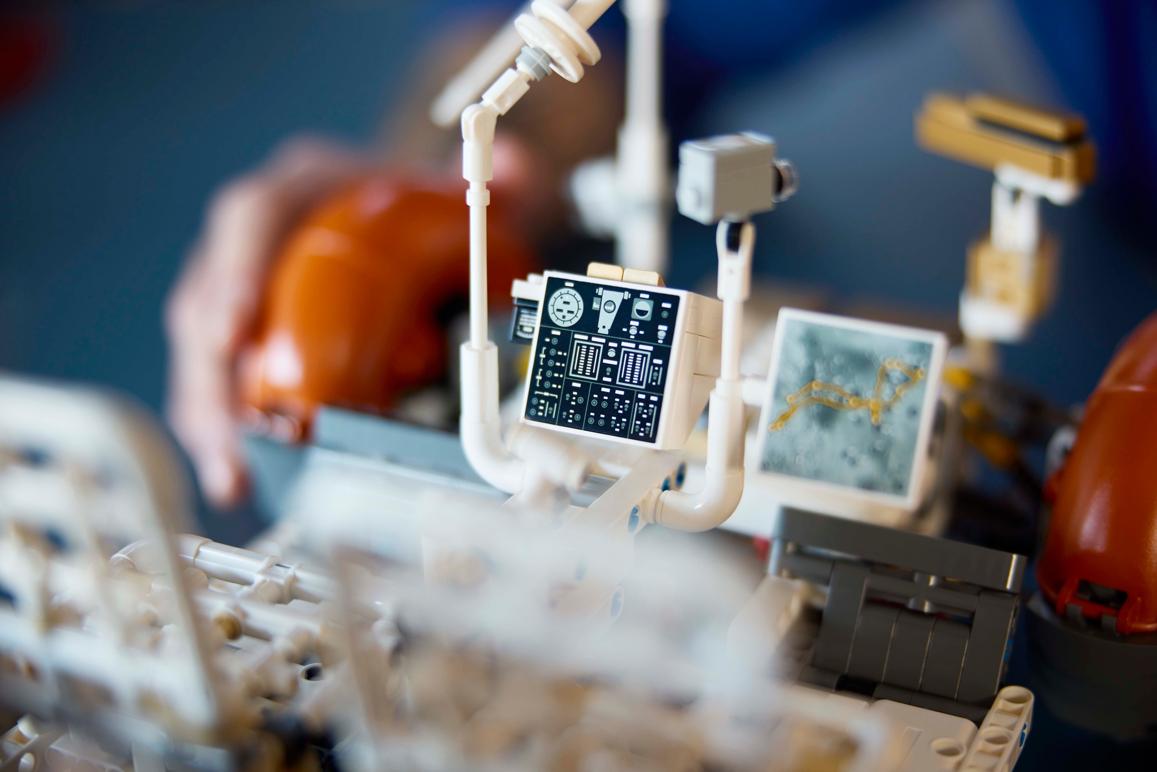 LEGO Technic 42182  - NASA Apollo – kuuauto