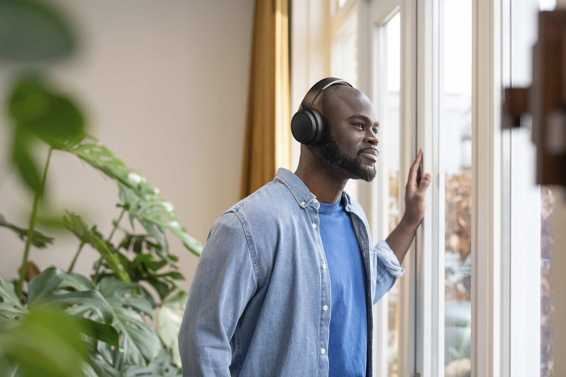 Philips TAH5209 Bluetooth-sankakuulokkeet, musta
