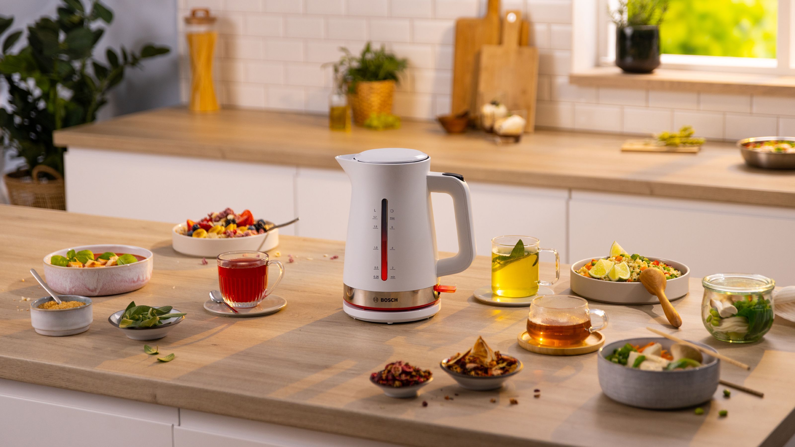 Bosch MyMoment TKA5M253 kahvinkeitin, musta/teräs