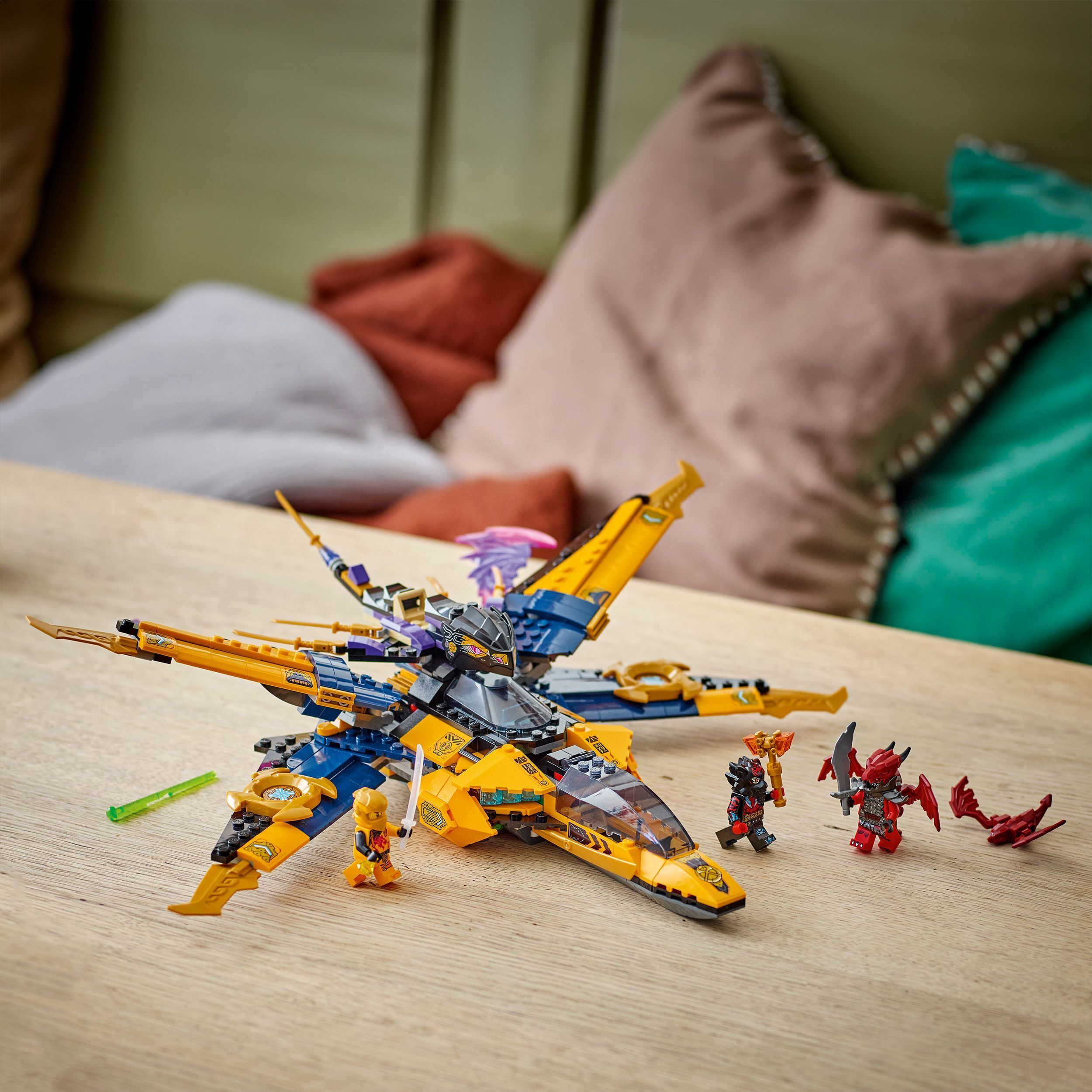 LEGO Ninjago 71833 – Rasin ja Arinin supernopea suihkari