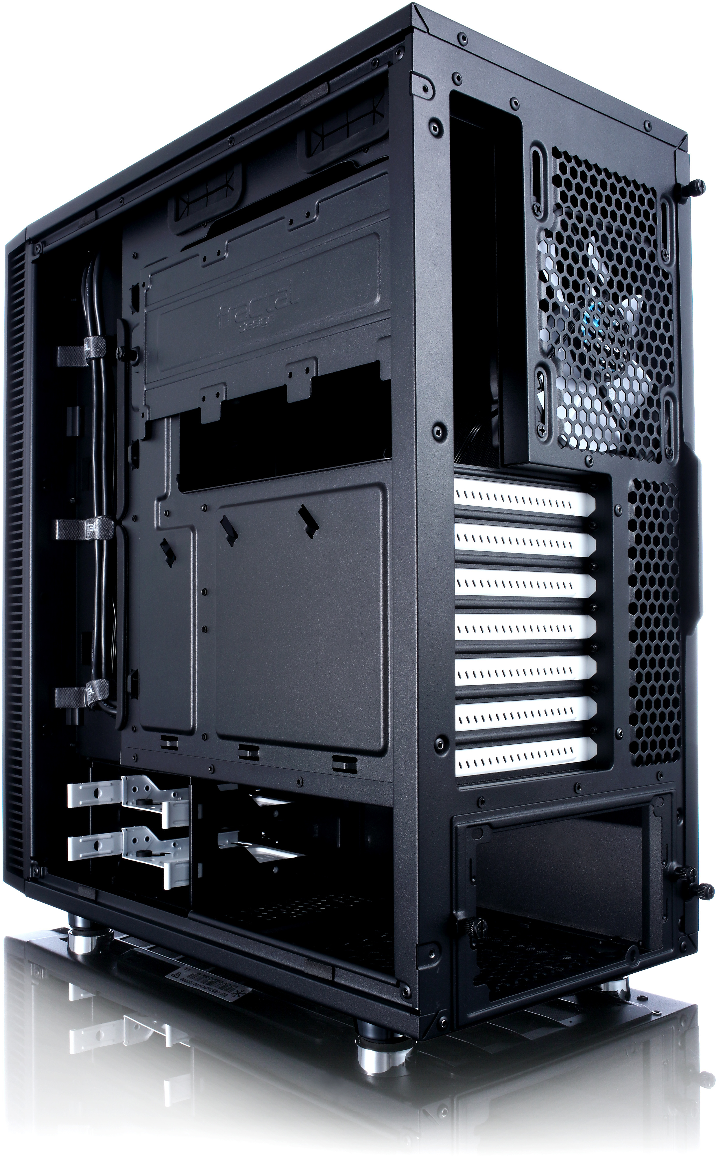 Корпус Fractal Design 7 Купить