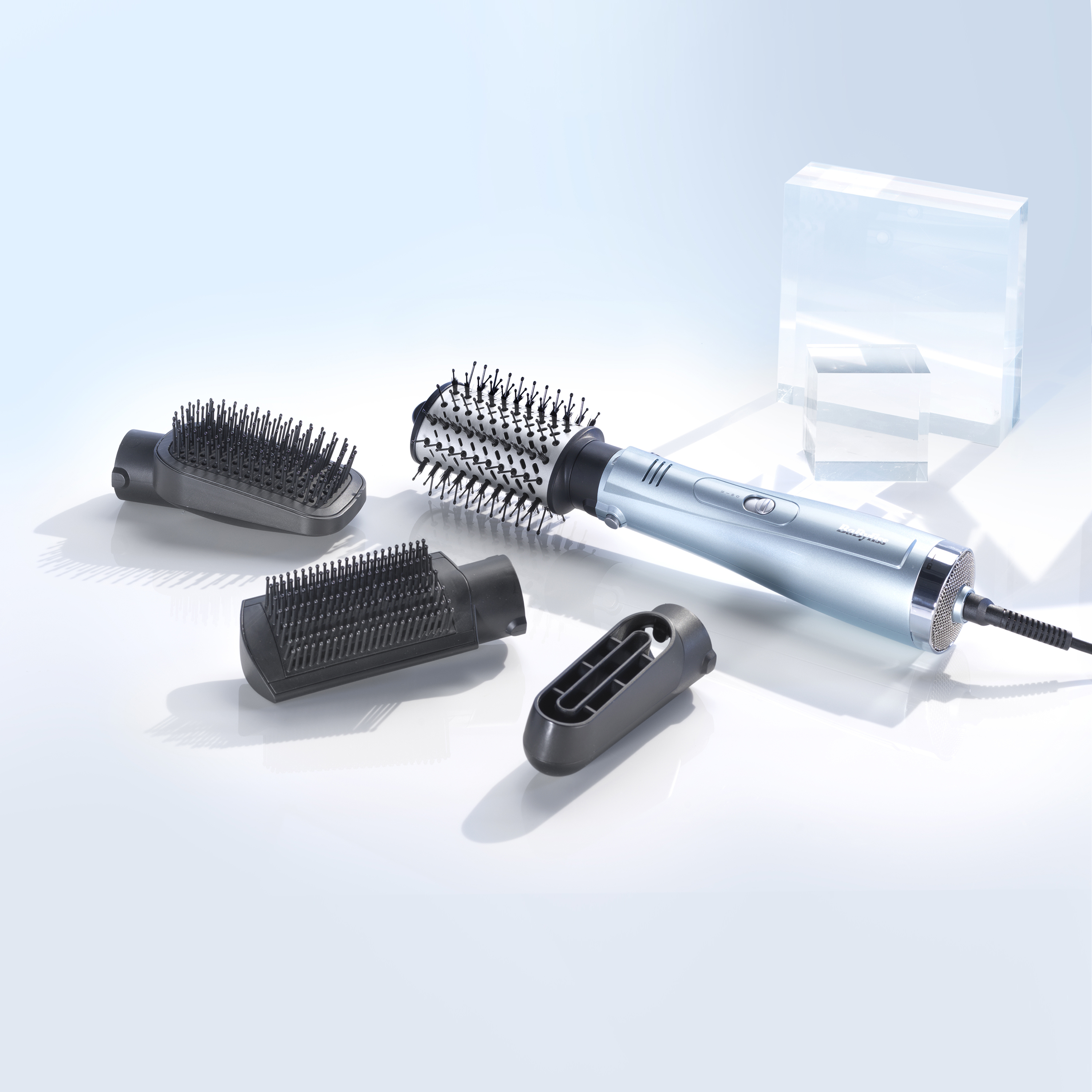 Babyliss AS774E Hydro-Fusion 4-in-1 Hair Dryer Brush ilmakiharrin
