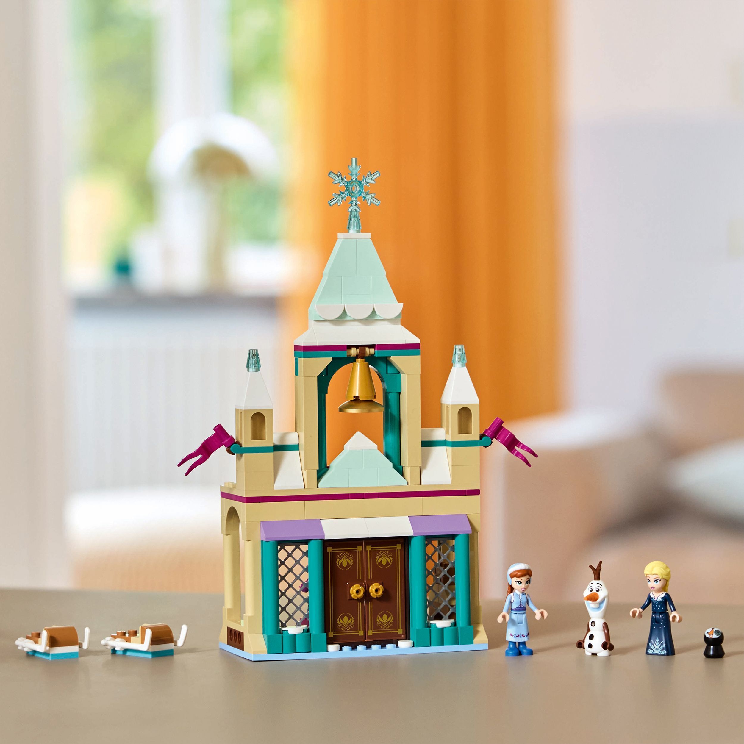 LEGO Disney Princess 43265 – Arendelin jäälinna