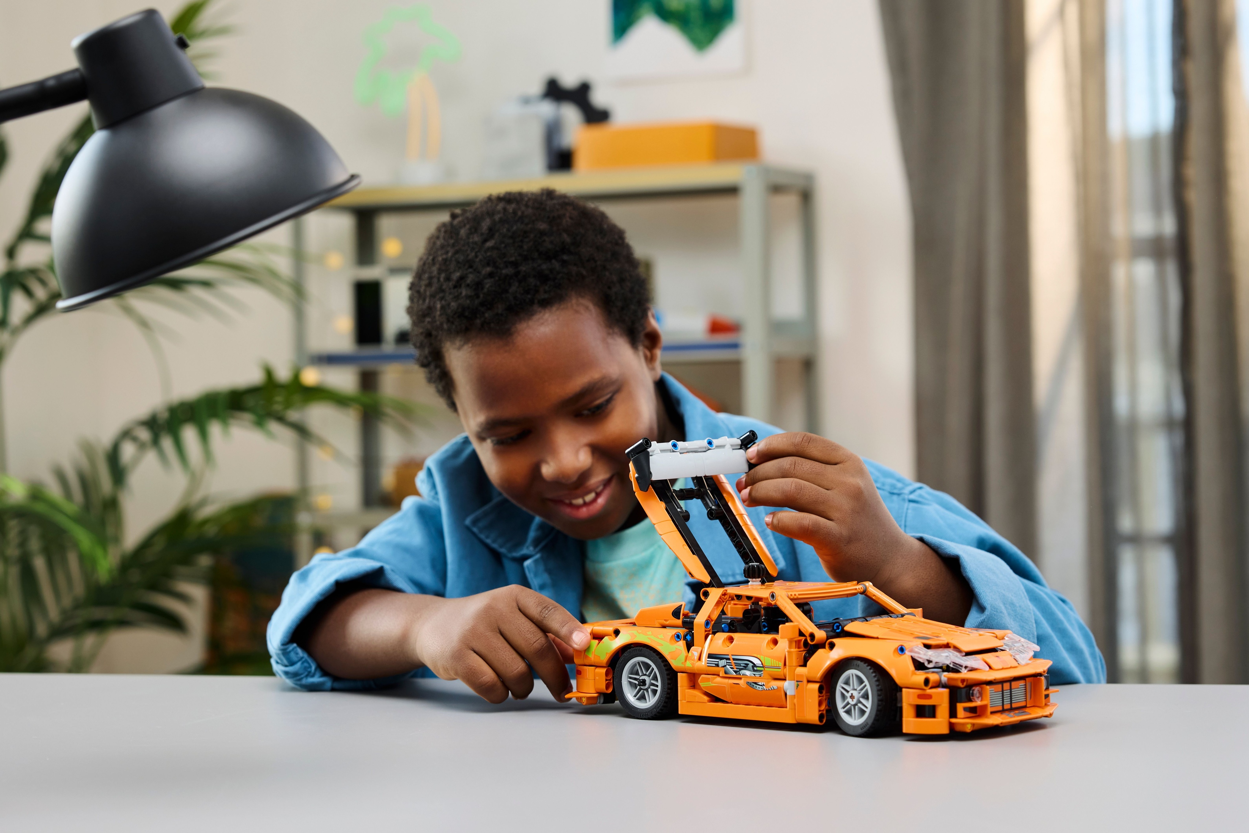 LEGO Technic 42204 – Fast and Furious Toyota Supra MK4 15 LEGO Technic 42204 – Fast and Furious Toyota Supra MK4 - Image 15