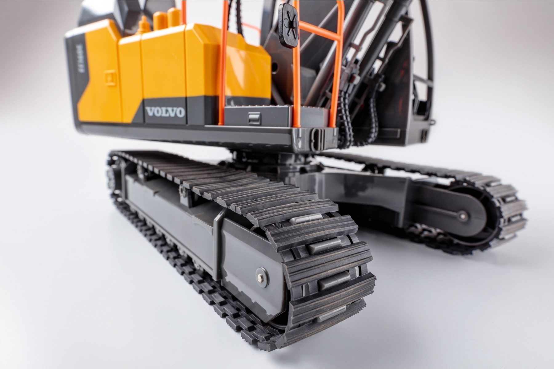 Carson Excavator Volvo -kauko-ohjattava kaivinkone